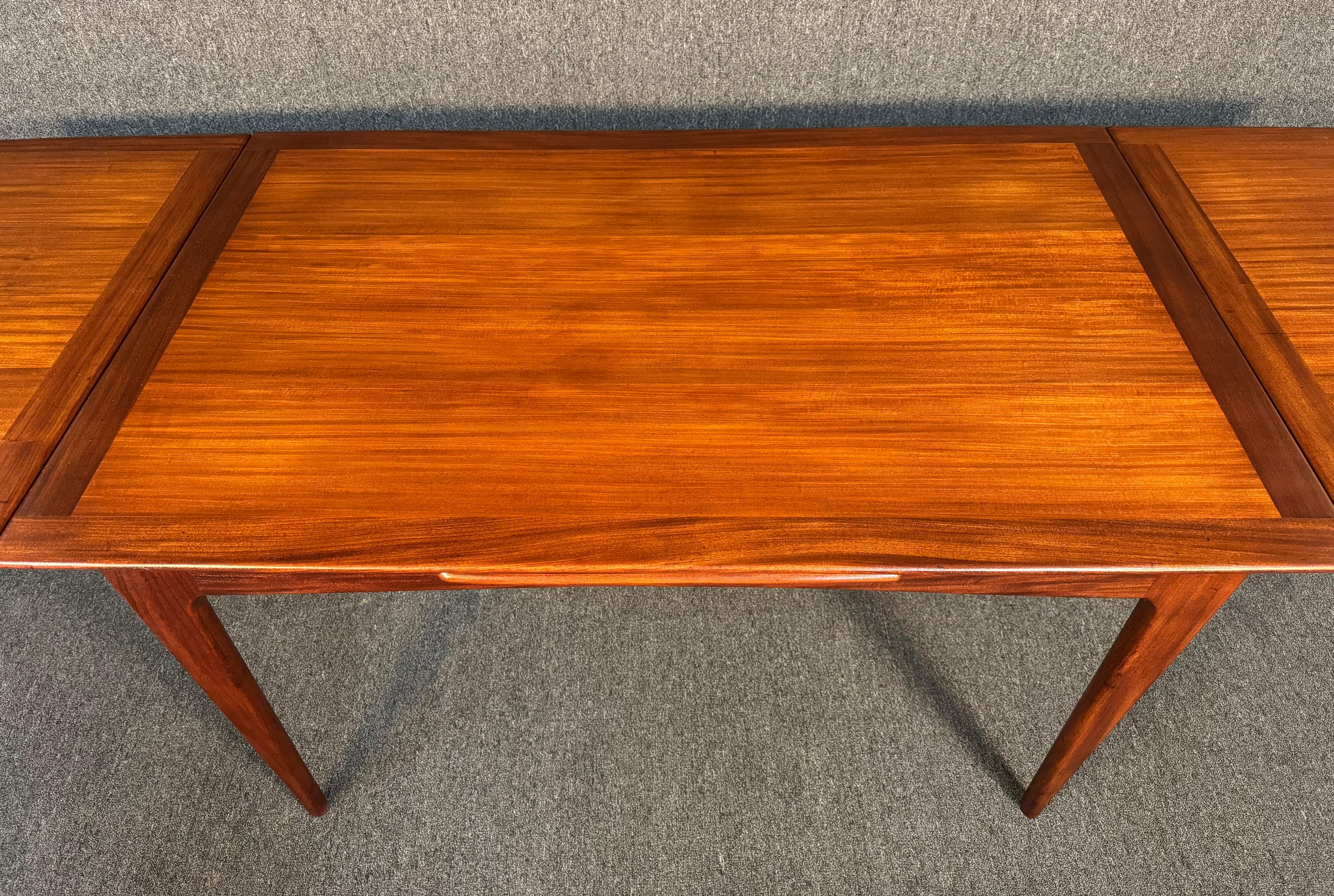 Vintage British Mid Century Modern Afromasia Teak Dining Table by A. Younger Ltd For Sale 2