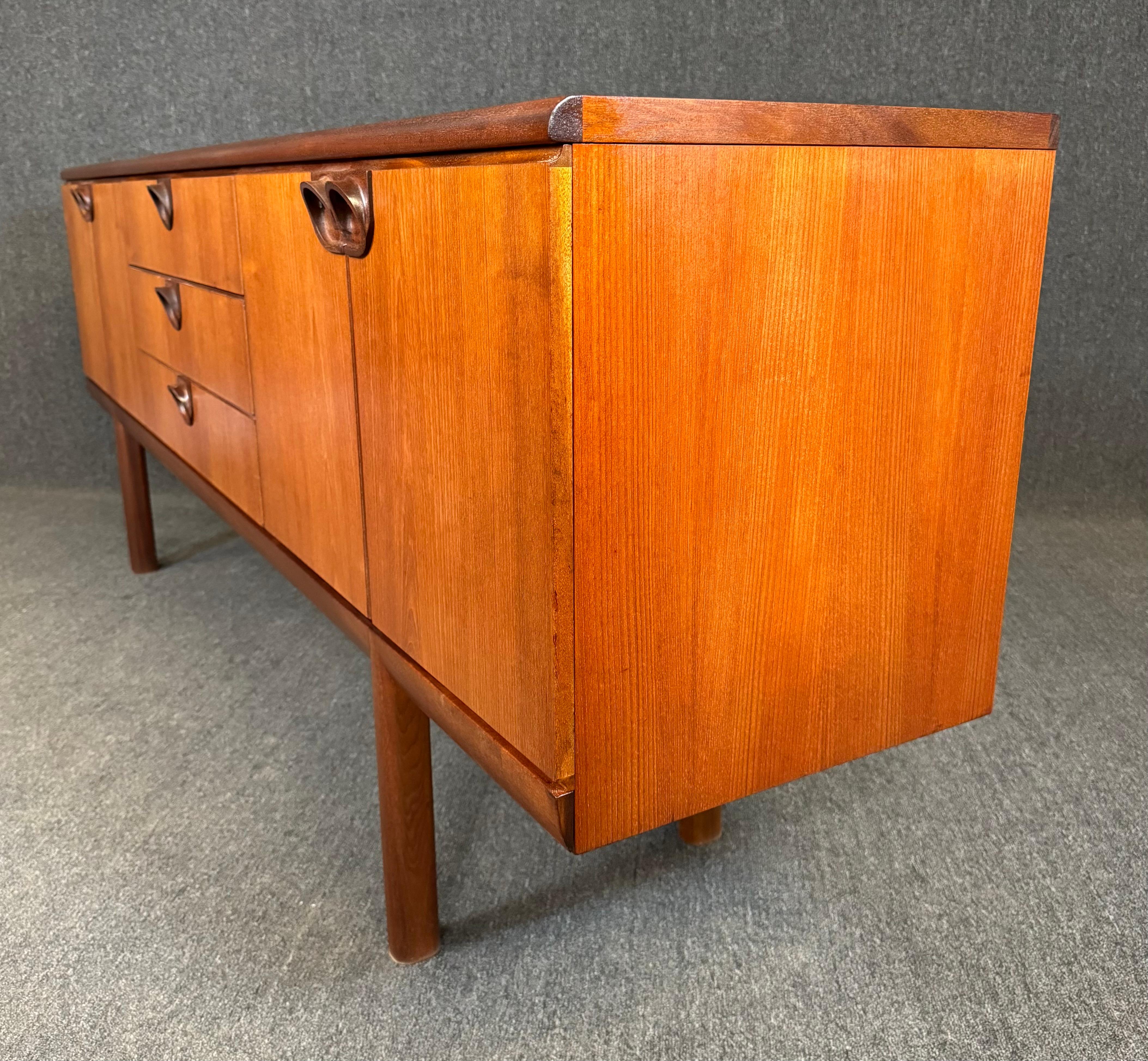 Vintage British Mid Century Modern Teak Credenza by McIntosh For Sale 2