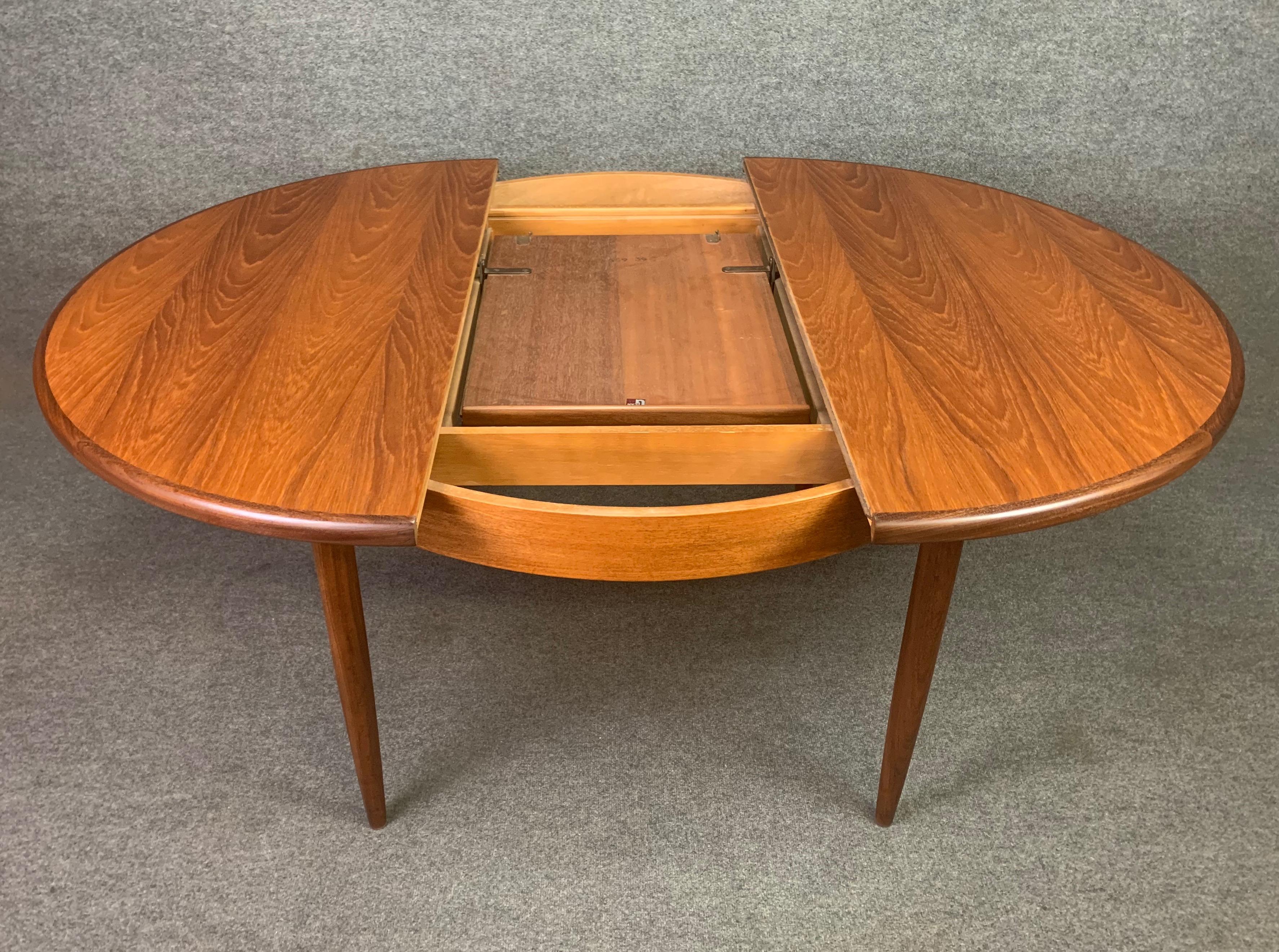 Woodwork Vintage British Mid-Century Modern Teak Dining Round Table by G Plan