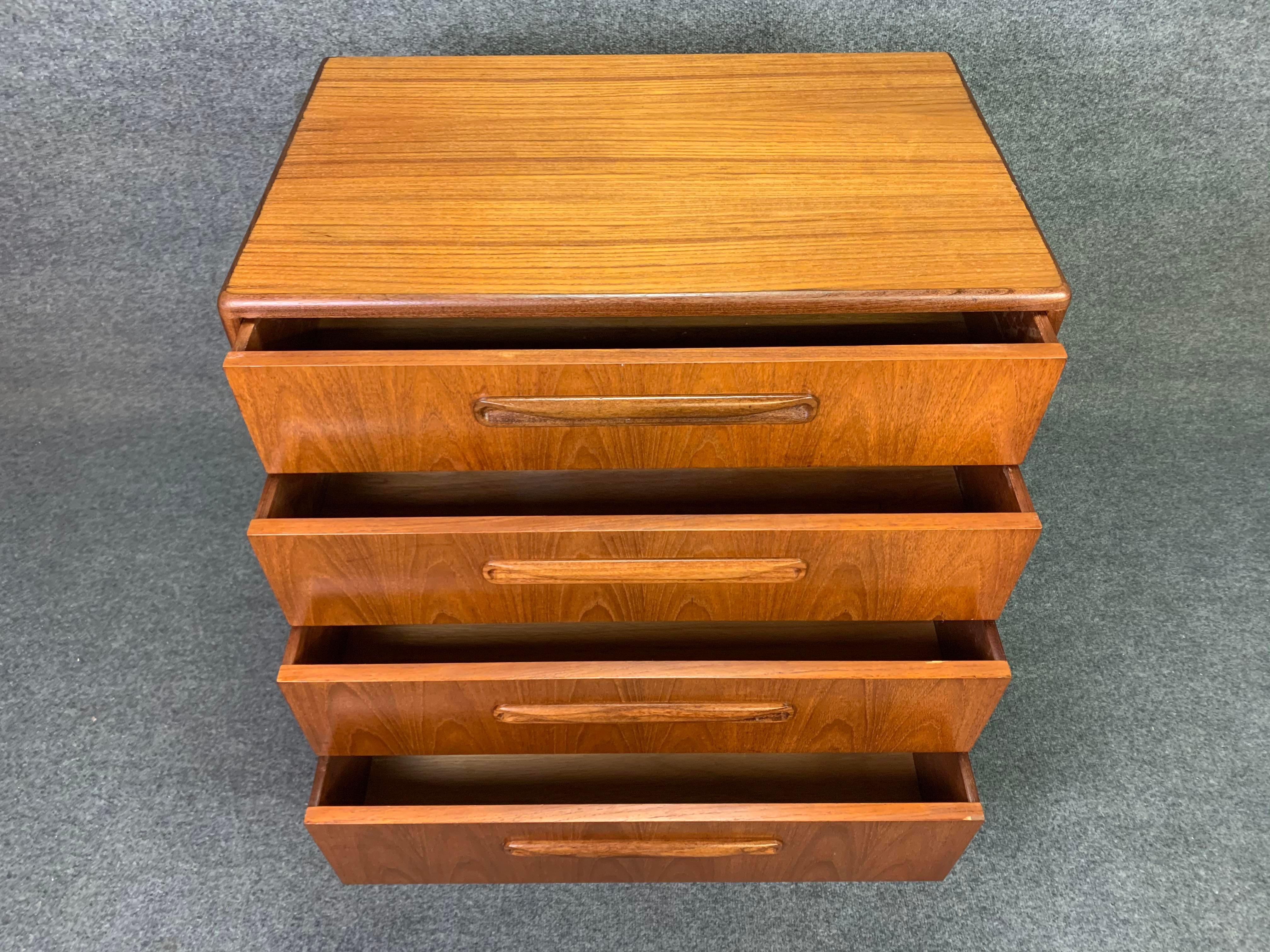 Vintage British Mid-Century Modern Teak Lowboy Dresser by G Plan In Good Condition In San Marcos, CA