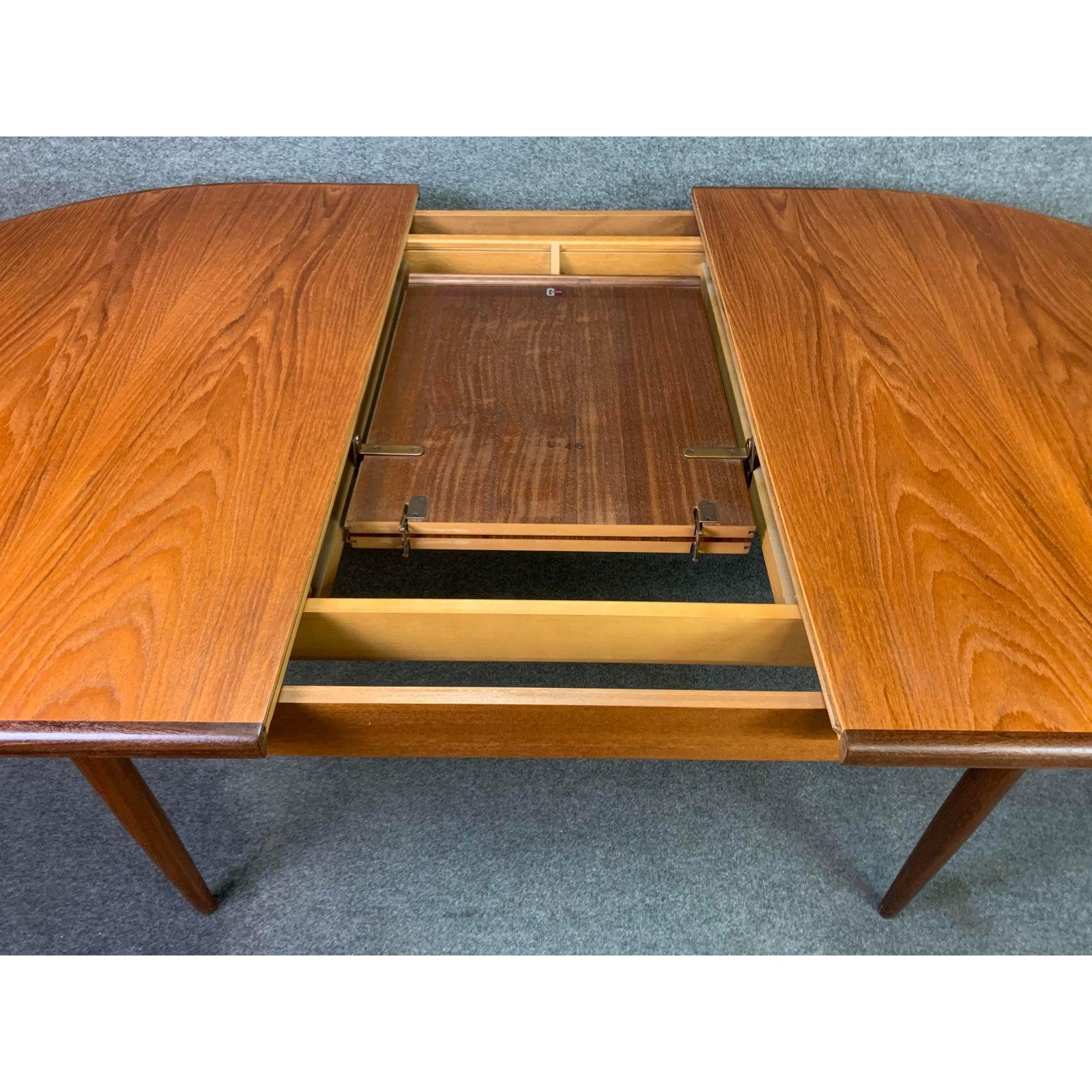 Vintage British Mid-Century Modern Teak Oval Dining Table by G Plan 1