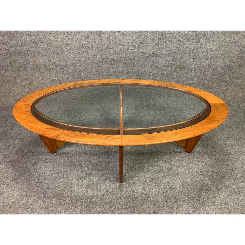 Vintage British Midcentury Teak Astro Coffee Table by G Plan In Good Condition In San Marcos, CA