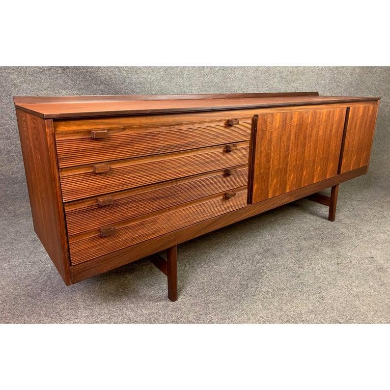 Vintage British Midcentury Teak Credenza by Robert Heritage for Archie Shine 3