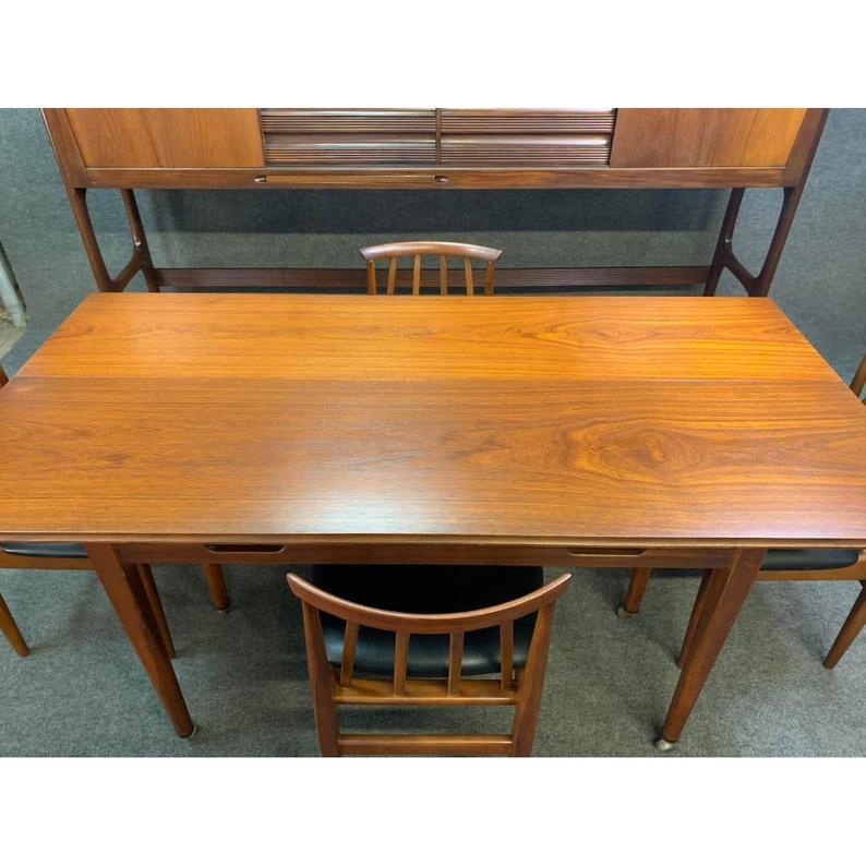 Vintage British Midcentury Teak Credenza-Dining Set by Elliotts of Newbury In Good Condition For Sale In San Marcos, CA