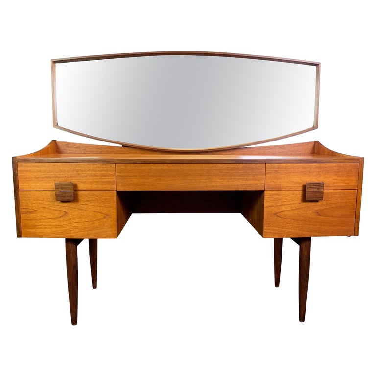 Mid Century Modern Vanities 192 For Sale At 1stdibs