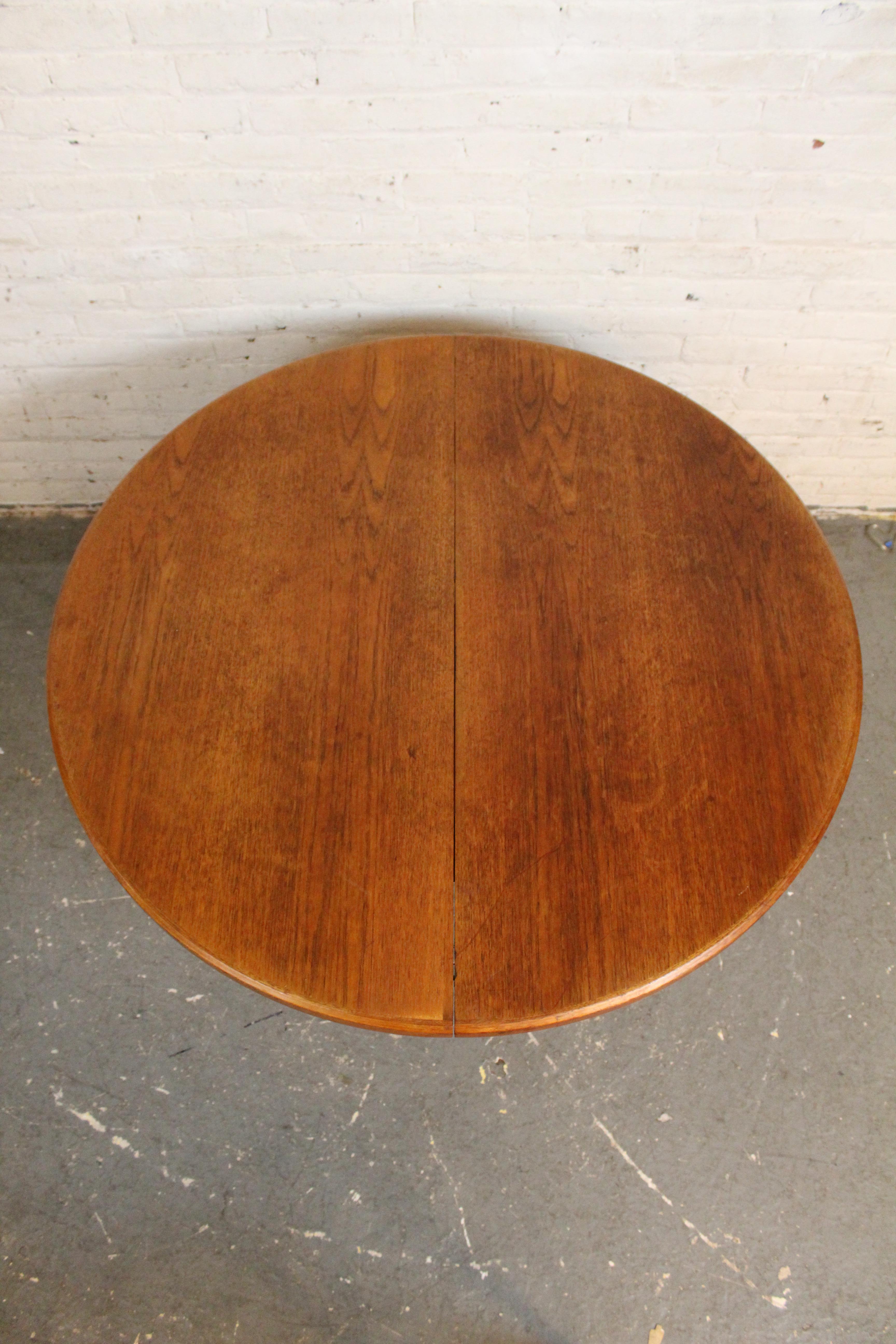 Vintage British Modern Teak Table by A.H. McIntosh In Good Condition In Brooklyn, NY