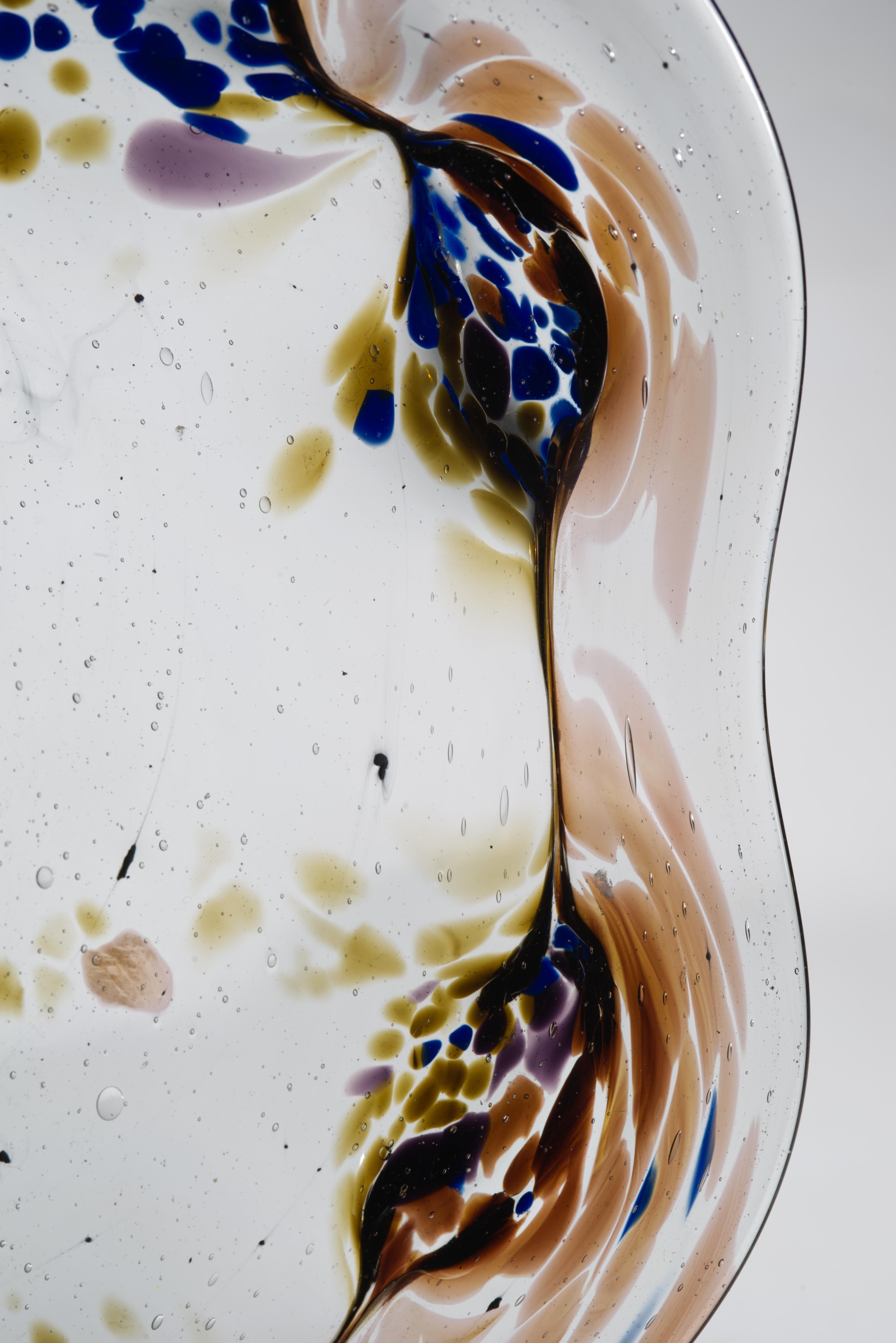 Vintage British Studio Art Glass Bowl by Pauline Solven In Good Condition For Sale In Clifton Springs, NY