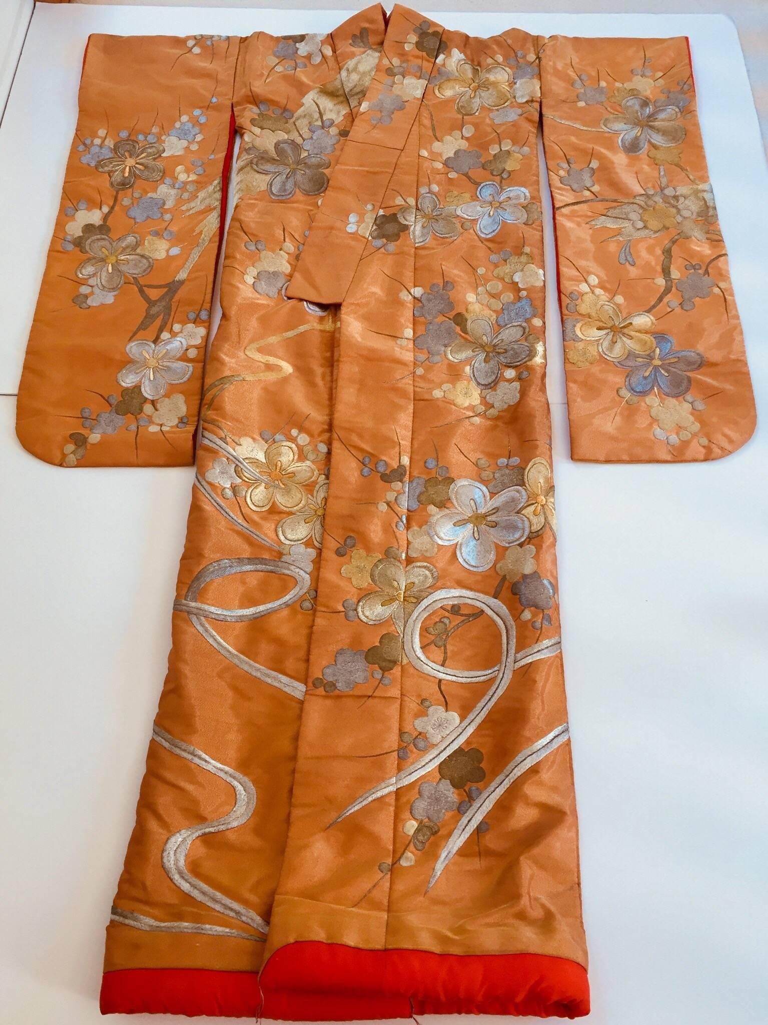 Vintage brocade Japanese ceremonial kimono a vintage midcentury orange and gold color collectable Japanese ceremonial kimono.
One of a kind handcrafted.
Fabulous museum quality ceremonial piece in silk with intricate detailed hand-embroidery
