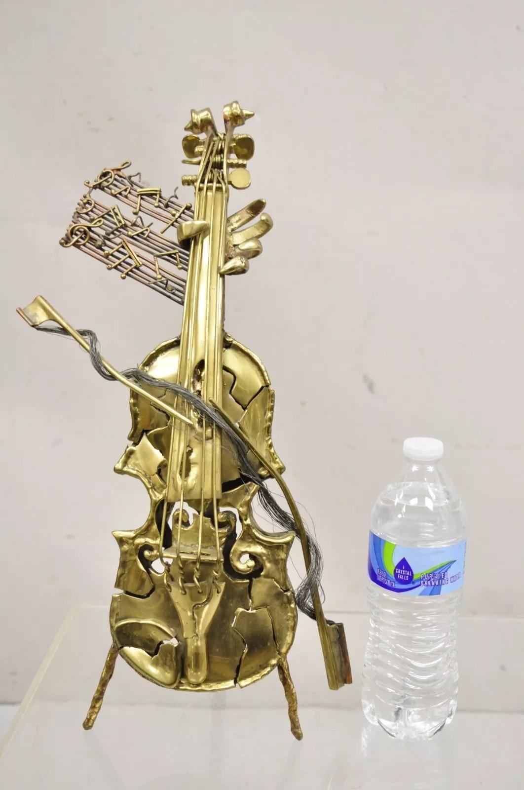 Escultura Brutalista Vintage de Violín de Bronce/Latón 