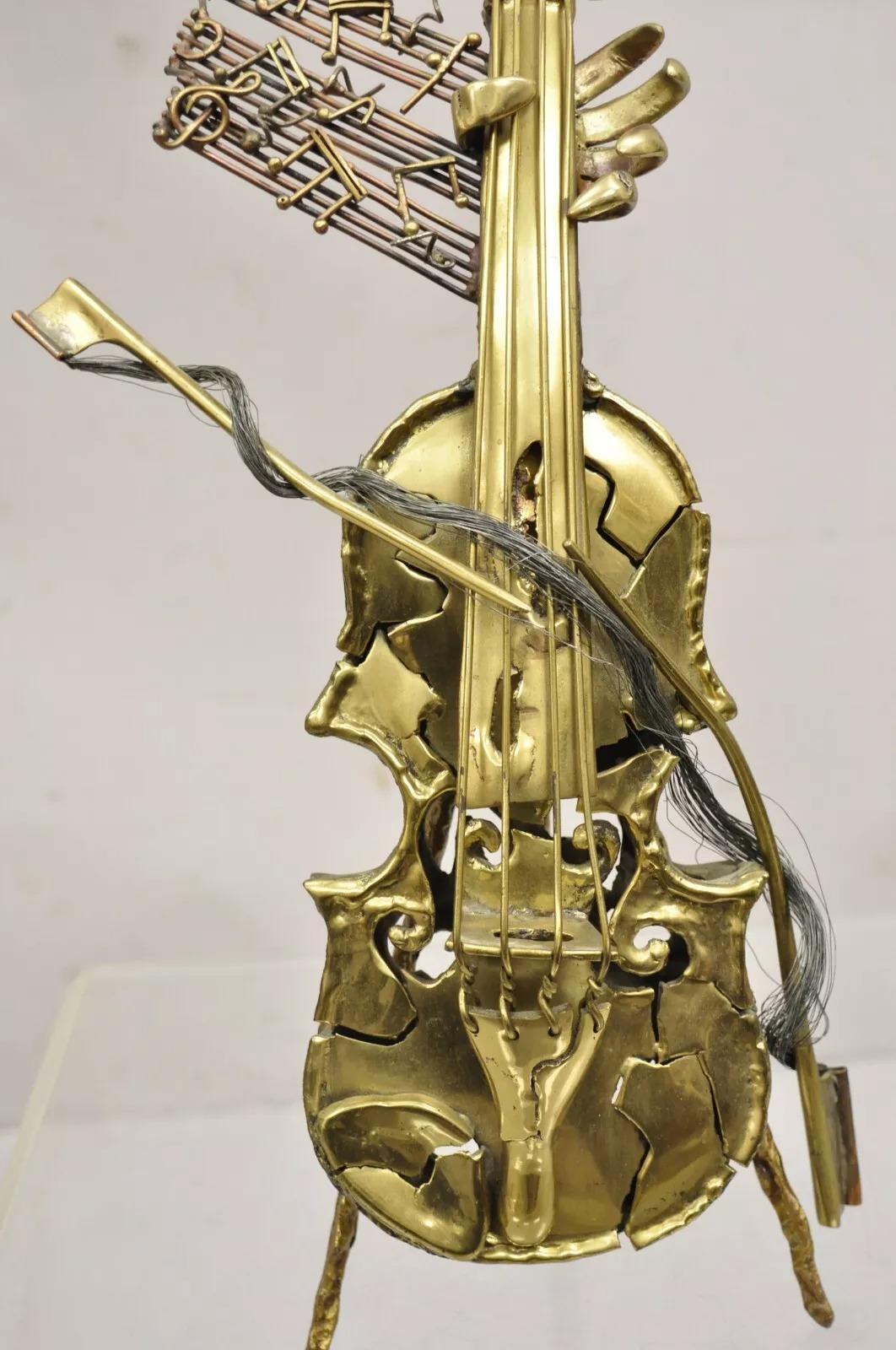 Escultura vintage de violín de bronce 