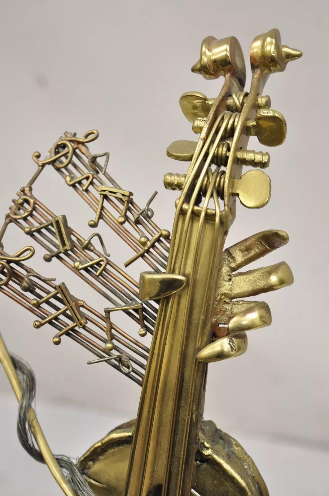 Escultura vintage de violín de bronce 