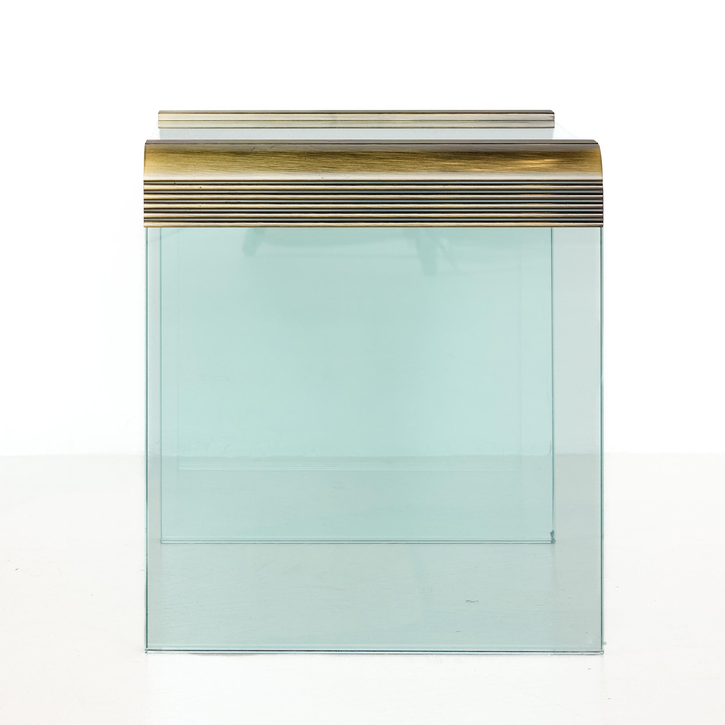 Vintage Bronze und Glas Wasserfall Beistelltisch im Zustand „Gut“ im Angebot in Atlanta, GA