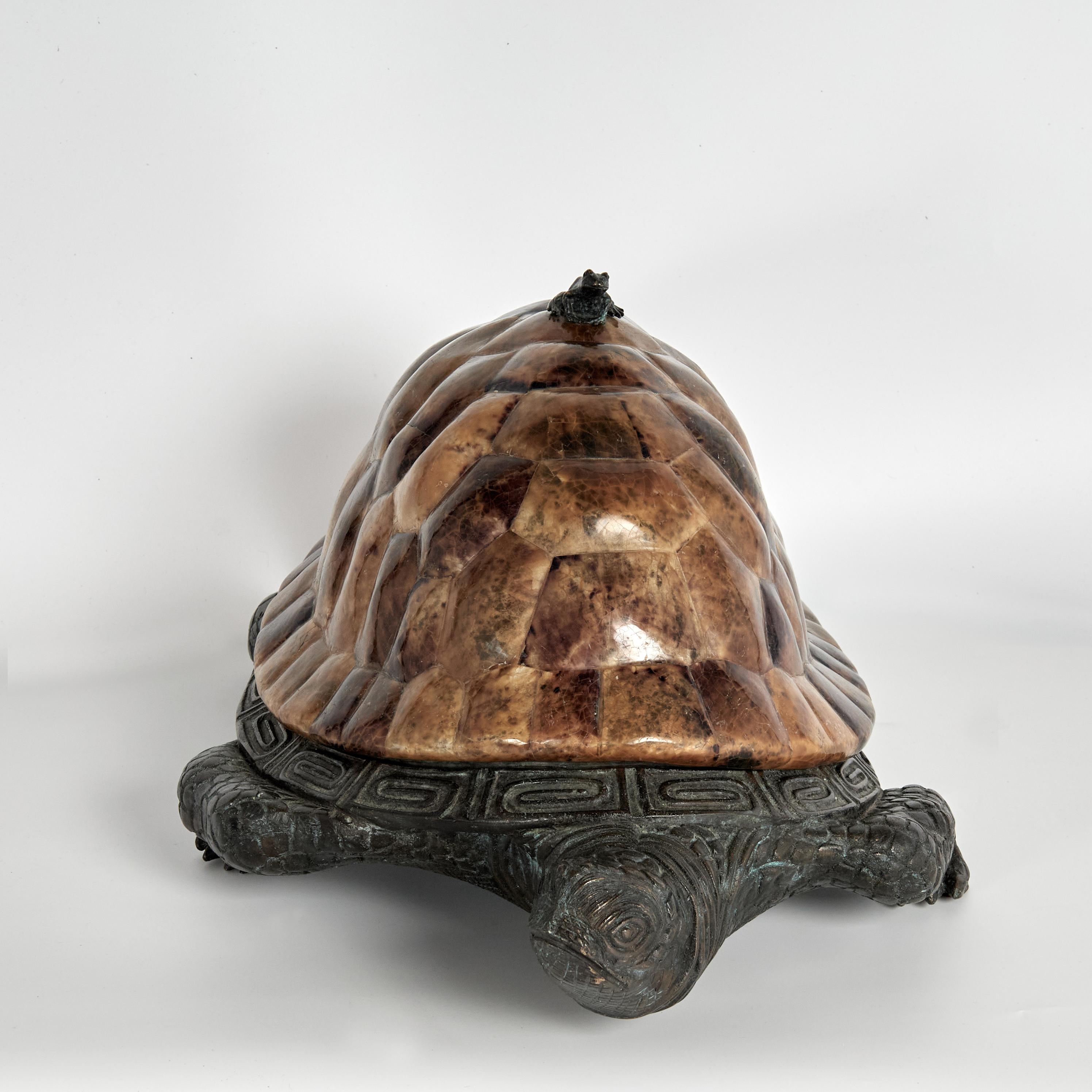 Vittoriano Scatola per tartarughe d'epoca in bronzo e guscio di tartaruga di Maitland Smith in vendita