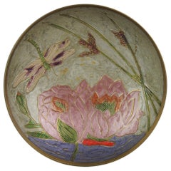 Cuenco de altar con pie de cloisonné vintage de bronce / latón India, Siglo XX