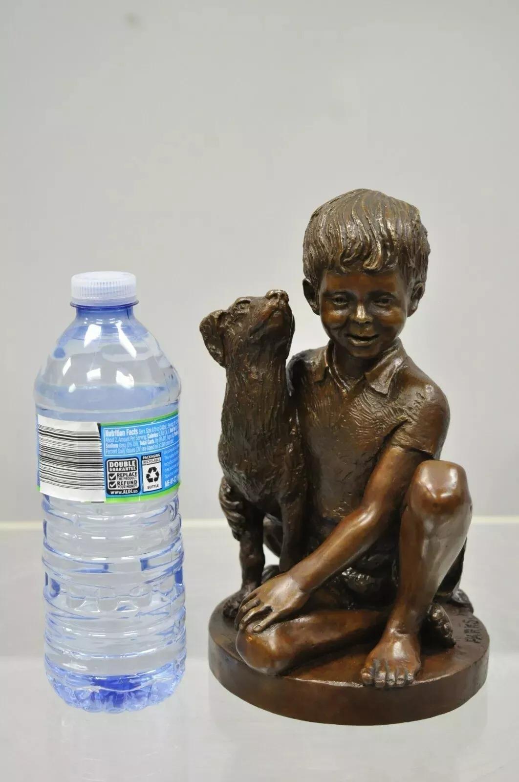 Escultura estatua de bronce vintage Charles Parks The Franklin Mint Niño con perro en venta 4