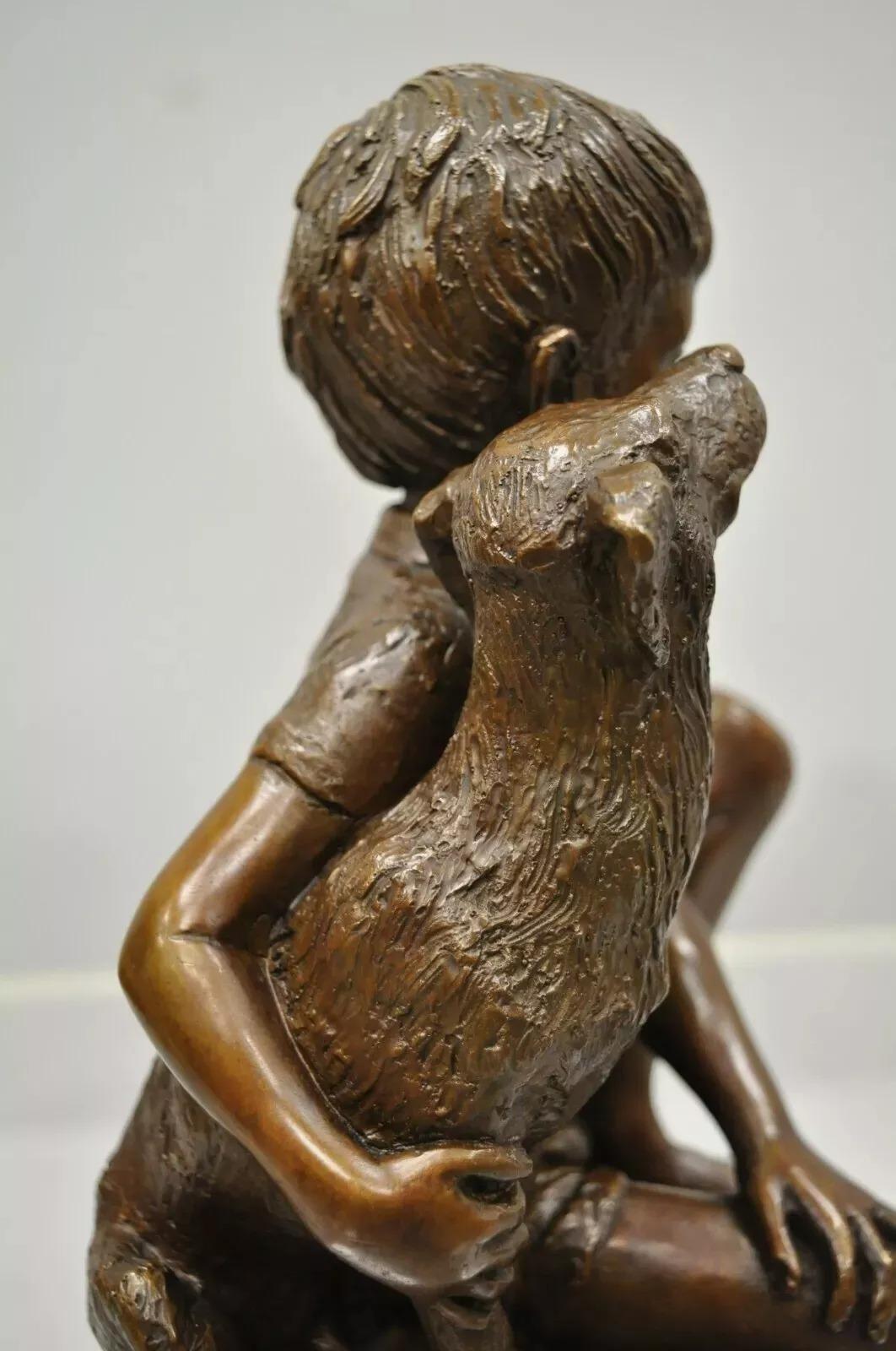 Escultura estatua de bronce vintage Charles Parks The Franklin Mint Niño con perro en Bueno estado para la venta en Philadelphia, PA
