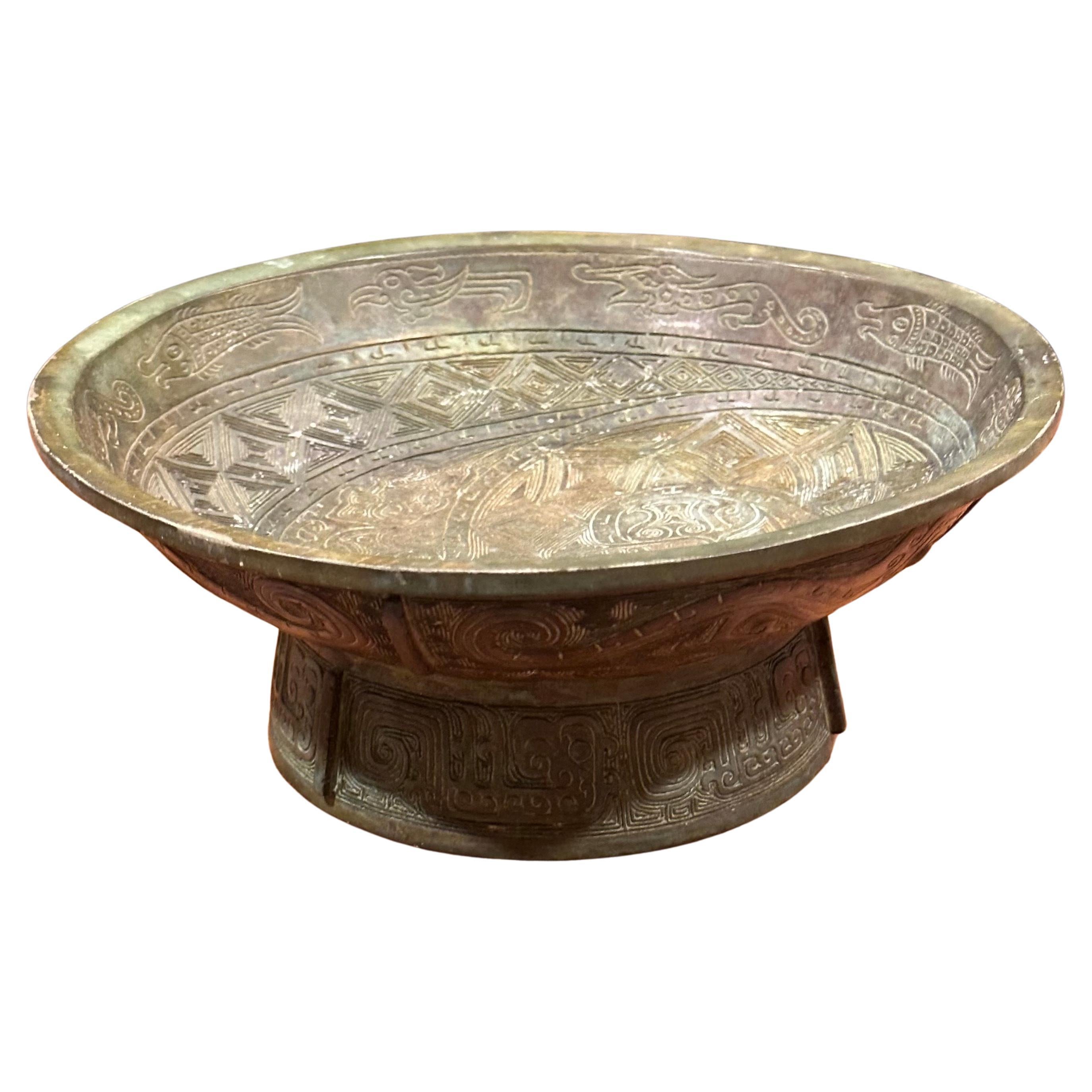 Vintage bronze Chinese pedestal bowl, circa 1950s. The bowl is in good vintage condition and measures 10