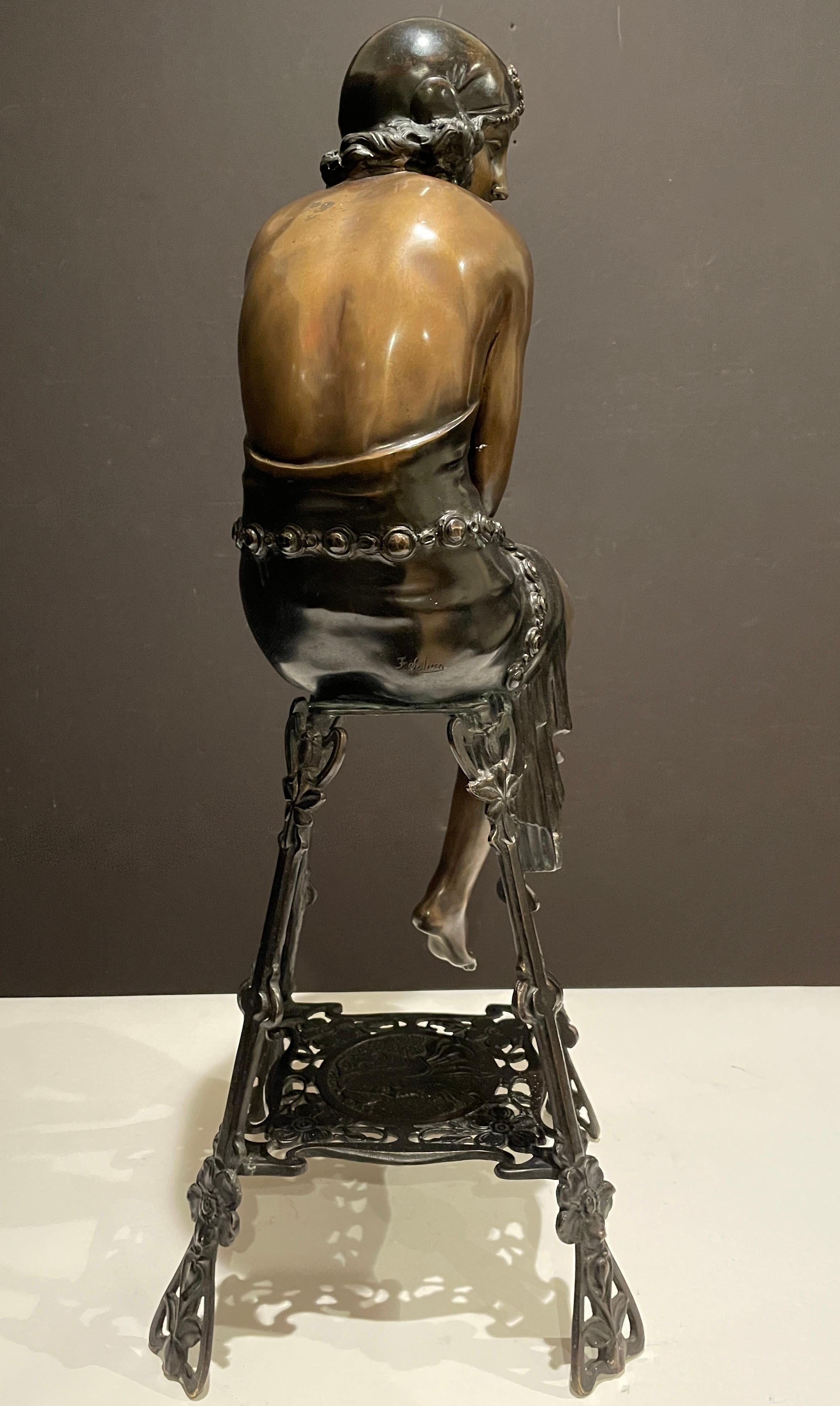 Bronze-Deco-Damen-Skulptur (Ende des 20. Jahrhunderts) im Angebot
