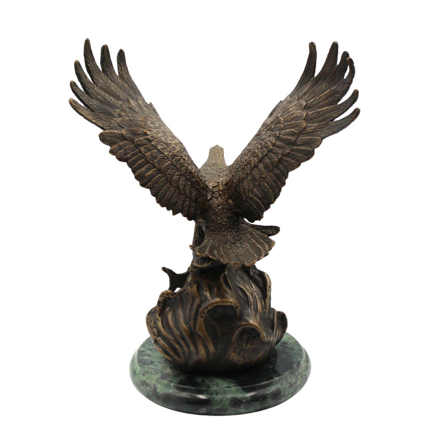 Scultura d'epoca in bronzo con aquila e pesce, da Edward Chope, fine XX secolo in vendita 2