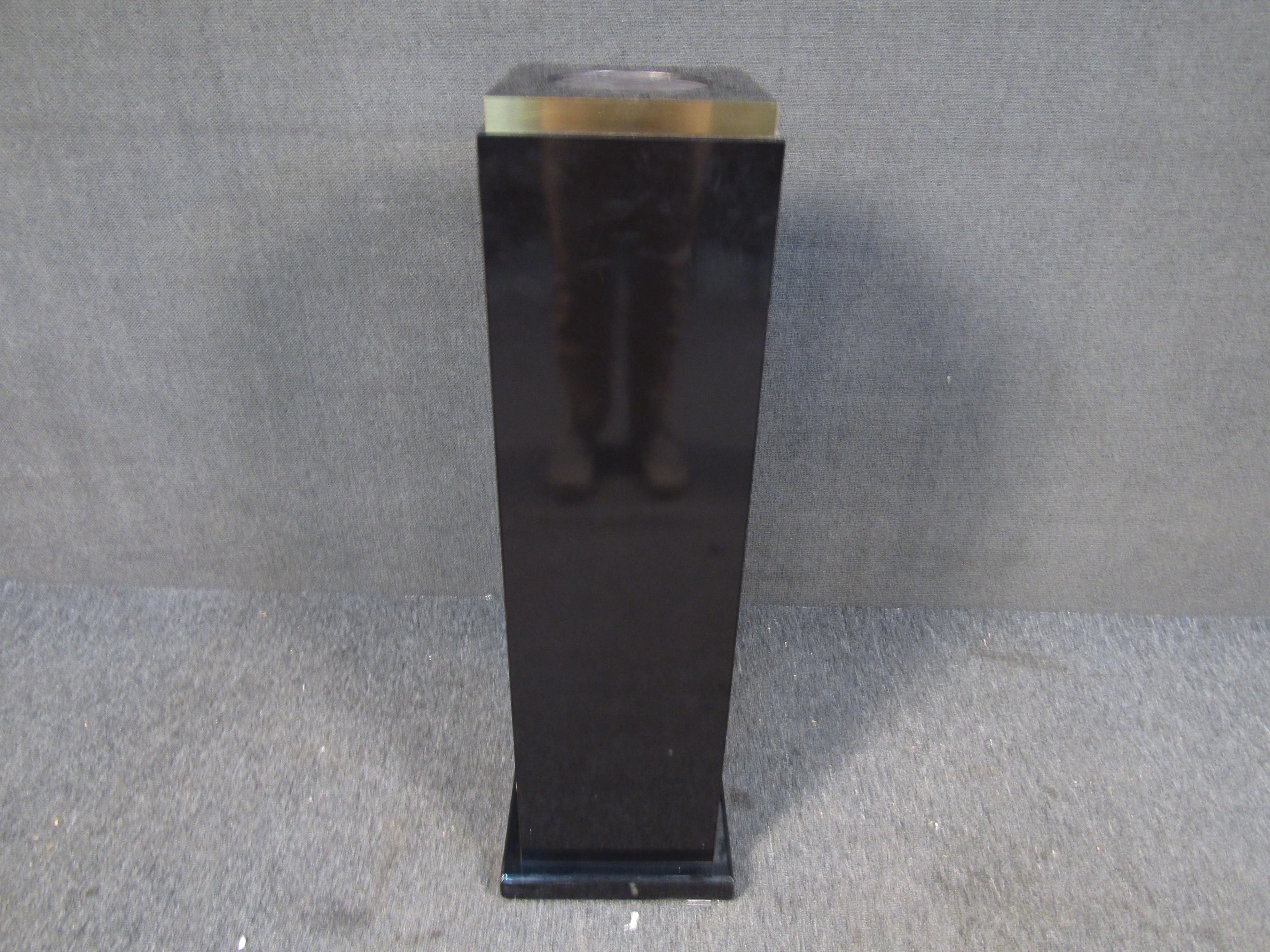 Mid-Century Modern Vintage Bronze Finished Pedestal For Sale