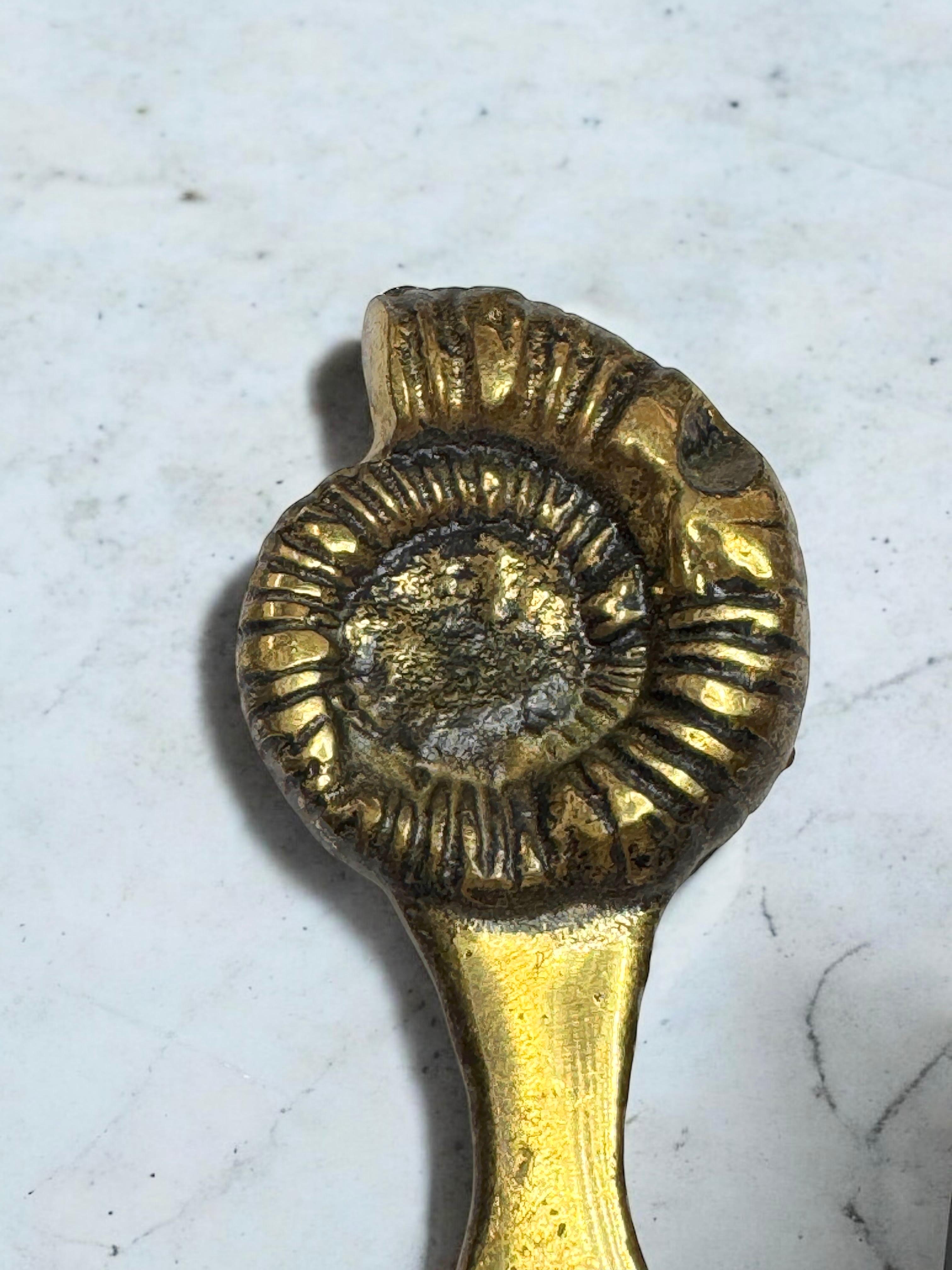 Ouvre-bouteille Fossil Vintage Bronze Mid-Century Modern Metal Breweriana Barware en vente 11