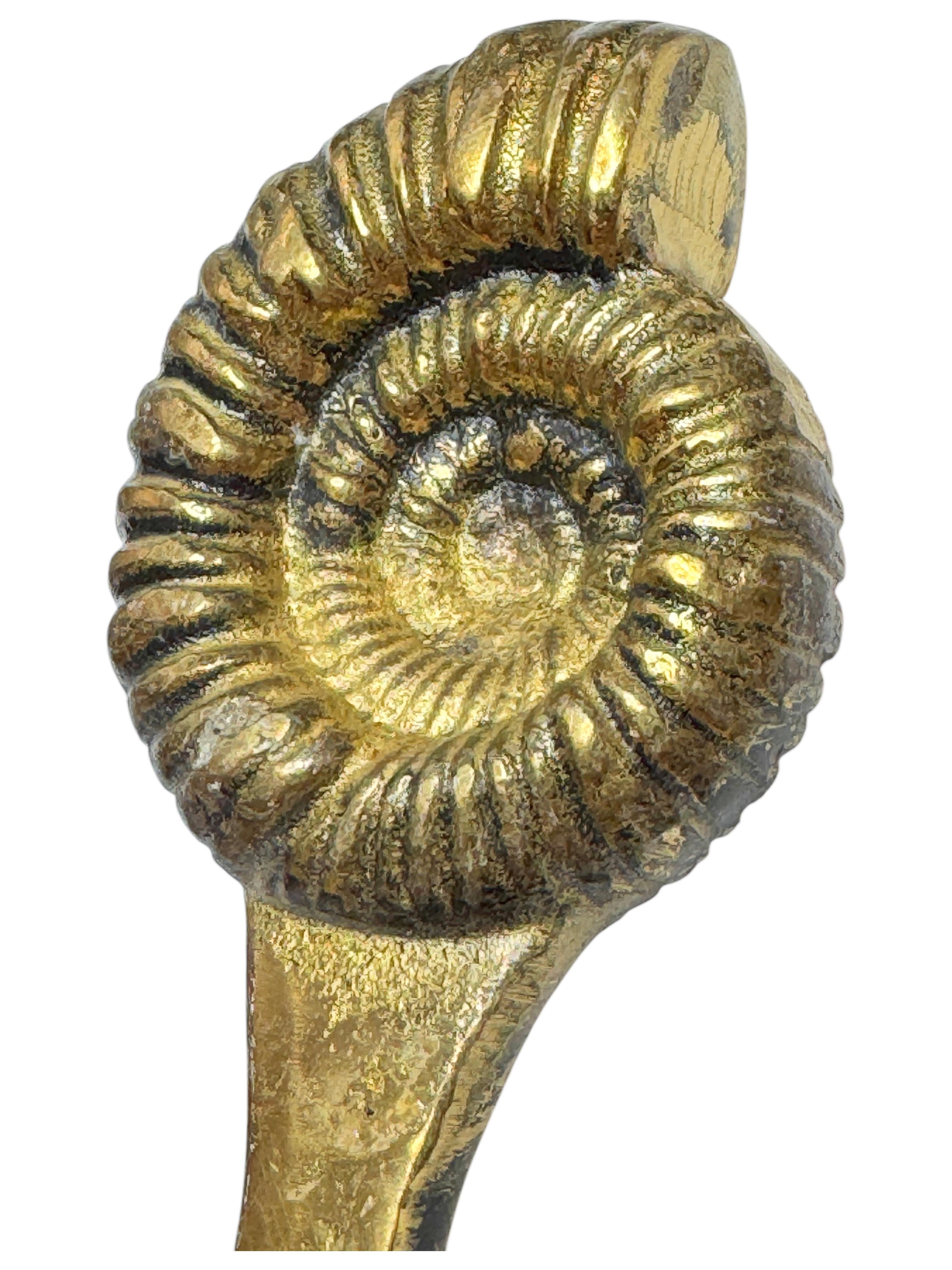 Milieu du XXe siècle Ouvre-bouteille Fossil Vintage Bronze Mid-Century Modern Metal Breweriana Barware en vente