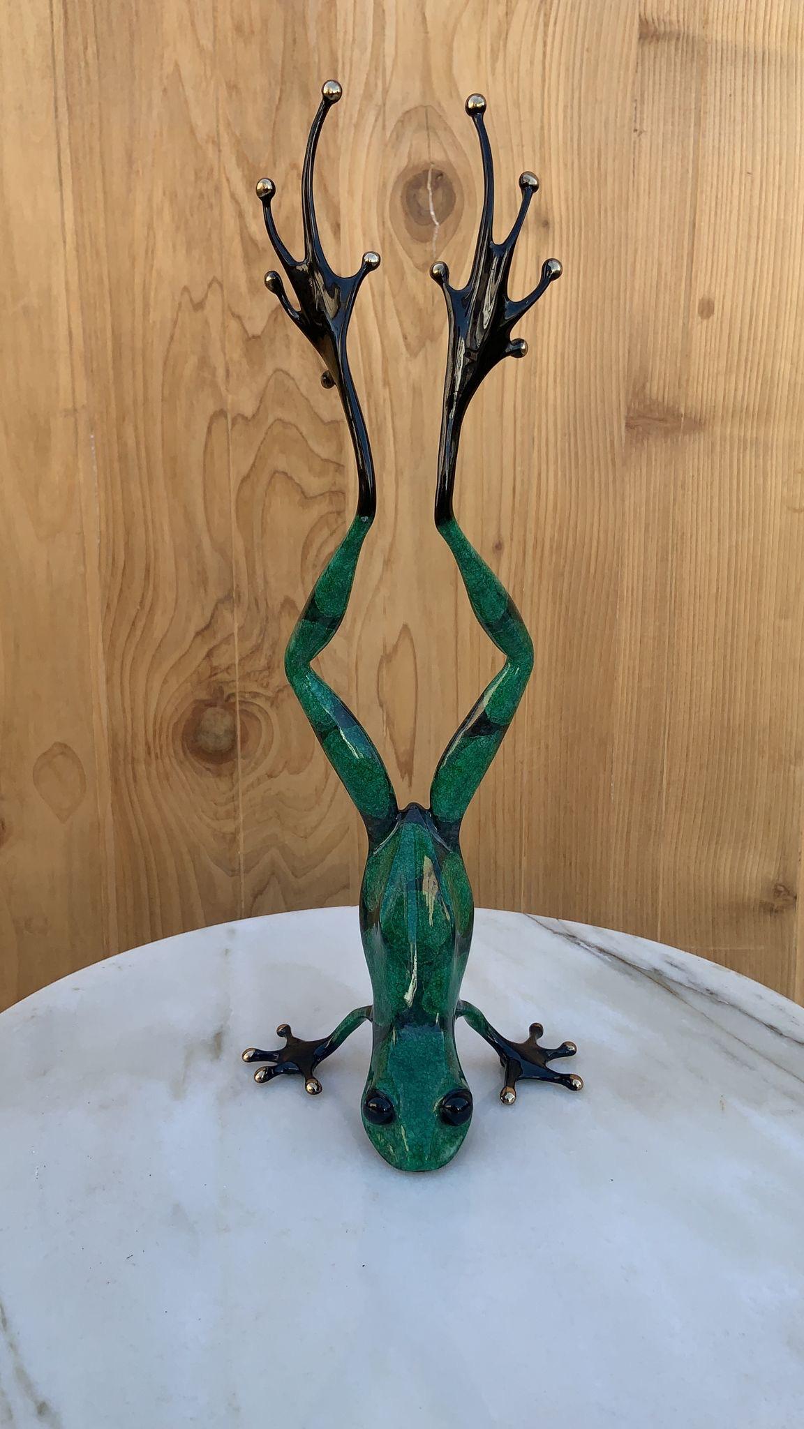 Vintage Bronze Frog Show Off by Frogman Artist Tim Cotterill 3