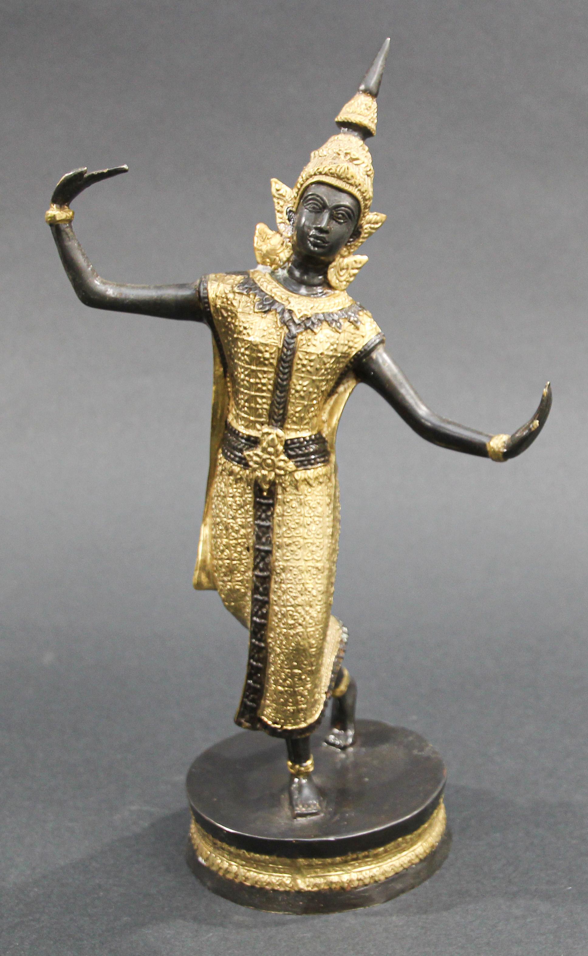 Vergoldete thailändische Teppanom- Tempelschutz-Tänzer-Statue-Skulptur aus Bronze, Vintage im Angebot 7