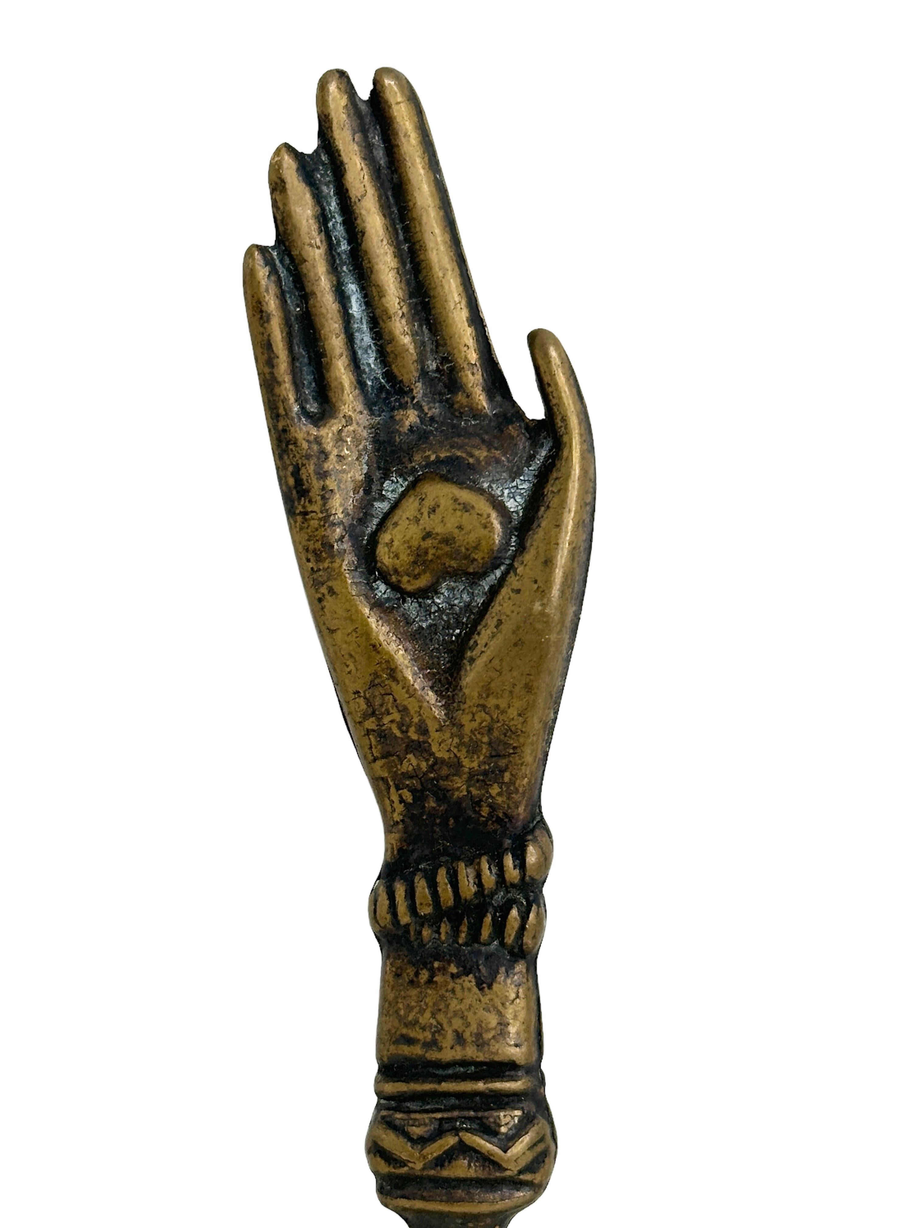 Vintage Bronze Hand Bottle Opener Mid-Century Modern Metal Breweriana Barware In Good Condition In Nuernberg, DE