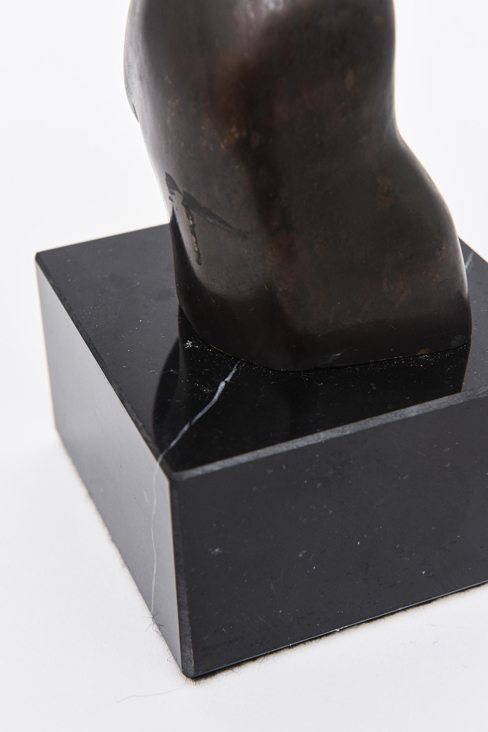 Vintage Bronze Henry Moore Style Abstract Sculpture On Black Veined Marble Base For Sale 3