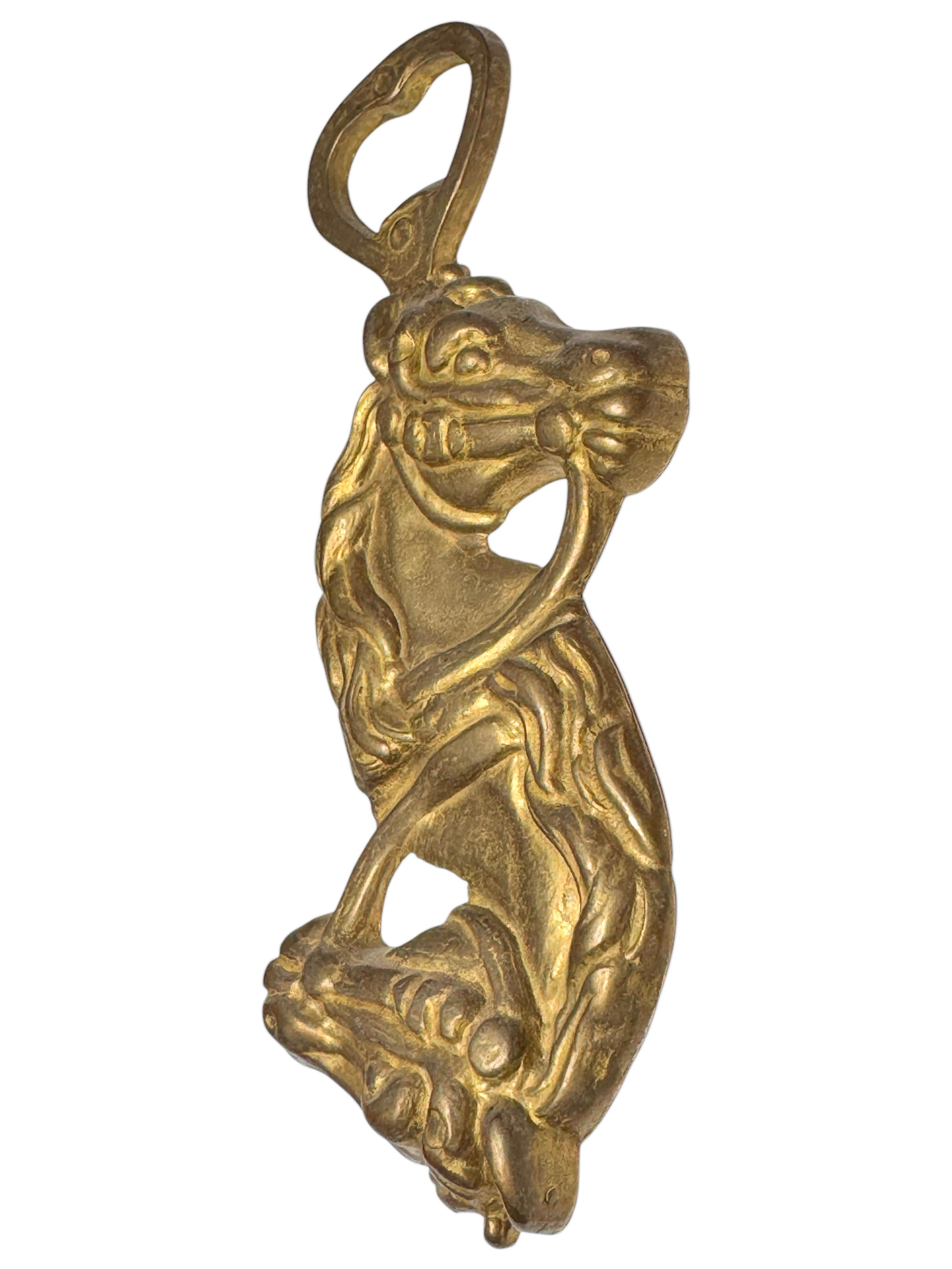 Allemand Ouvre-bouteille de bar Breweriana en bronze vintage, moderne du milieu du siècle dernier en vente