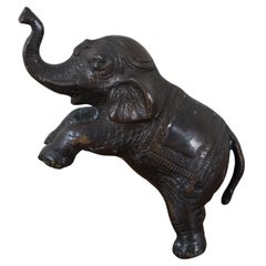 Presse-papiers vintage statue d'éléphant de cirque indien en bronze 9 pouces
