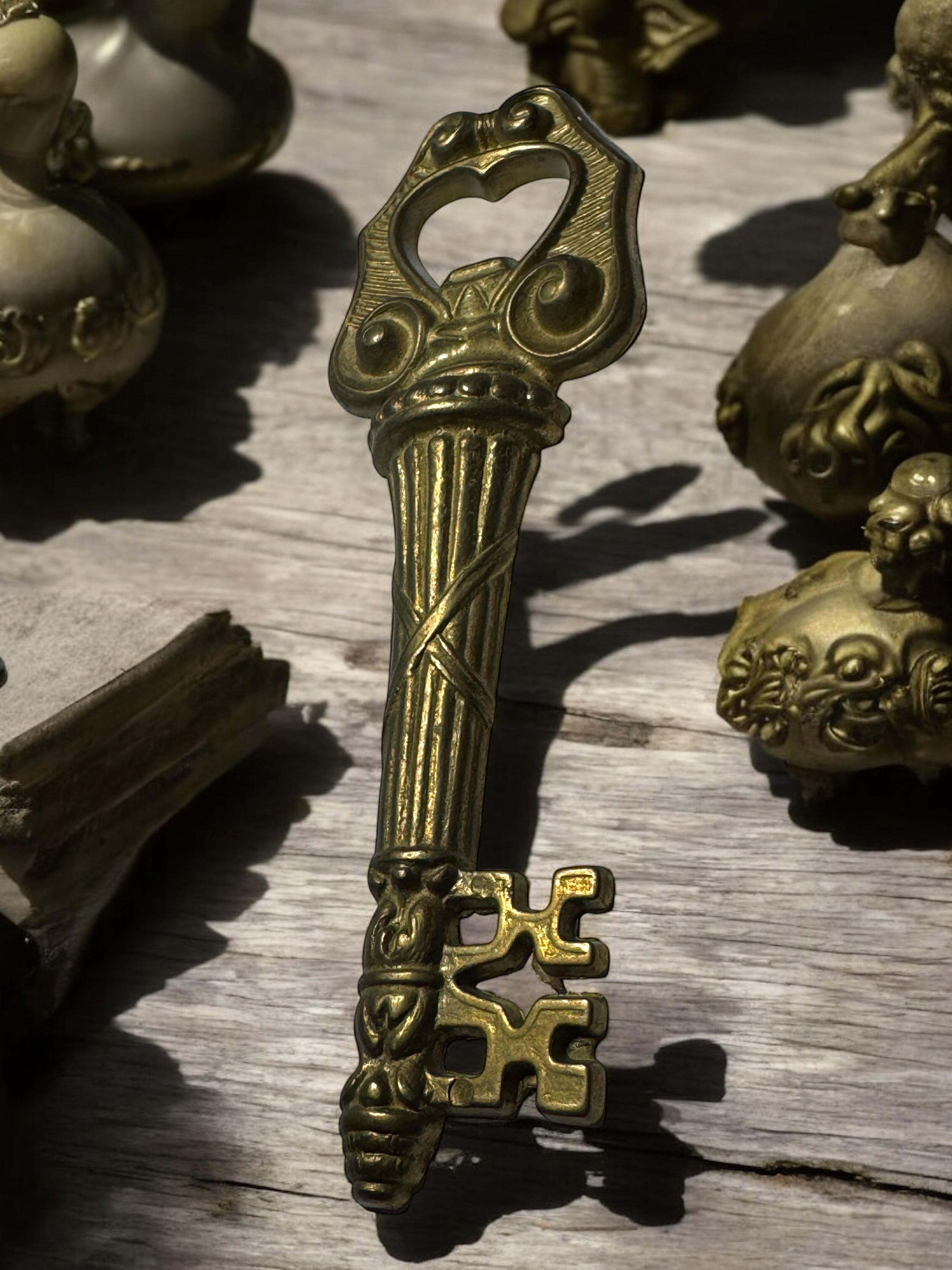 Vintage Bronze Key Bottle Opener MidCentury Modern Metal Breweriana Barware For Sale 4