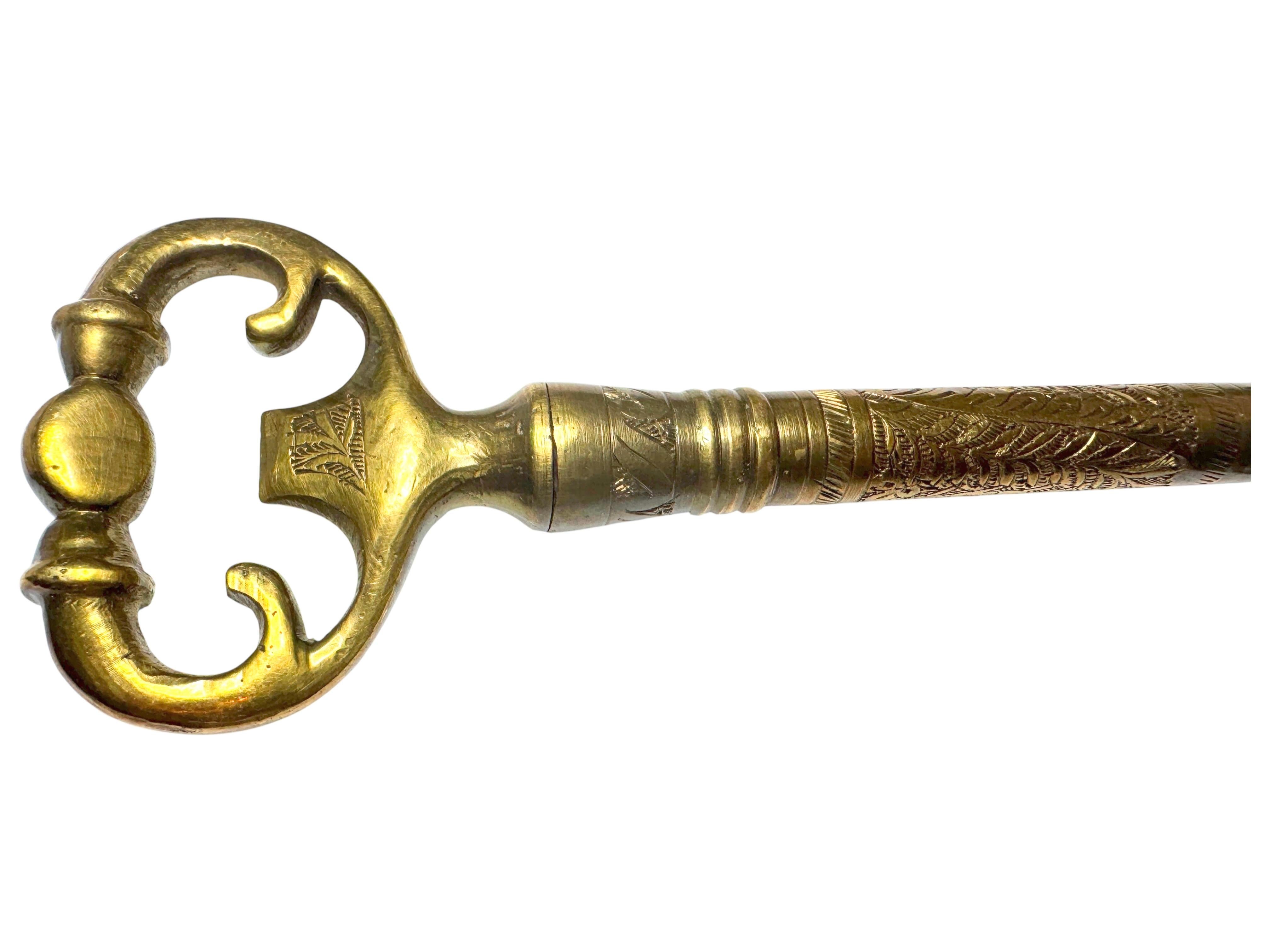 Laiton Vintage Bronze Clé Tire-bouchon et Décapsuleur Métal Breweriana Barware, France en vente