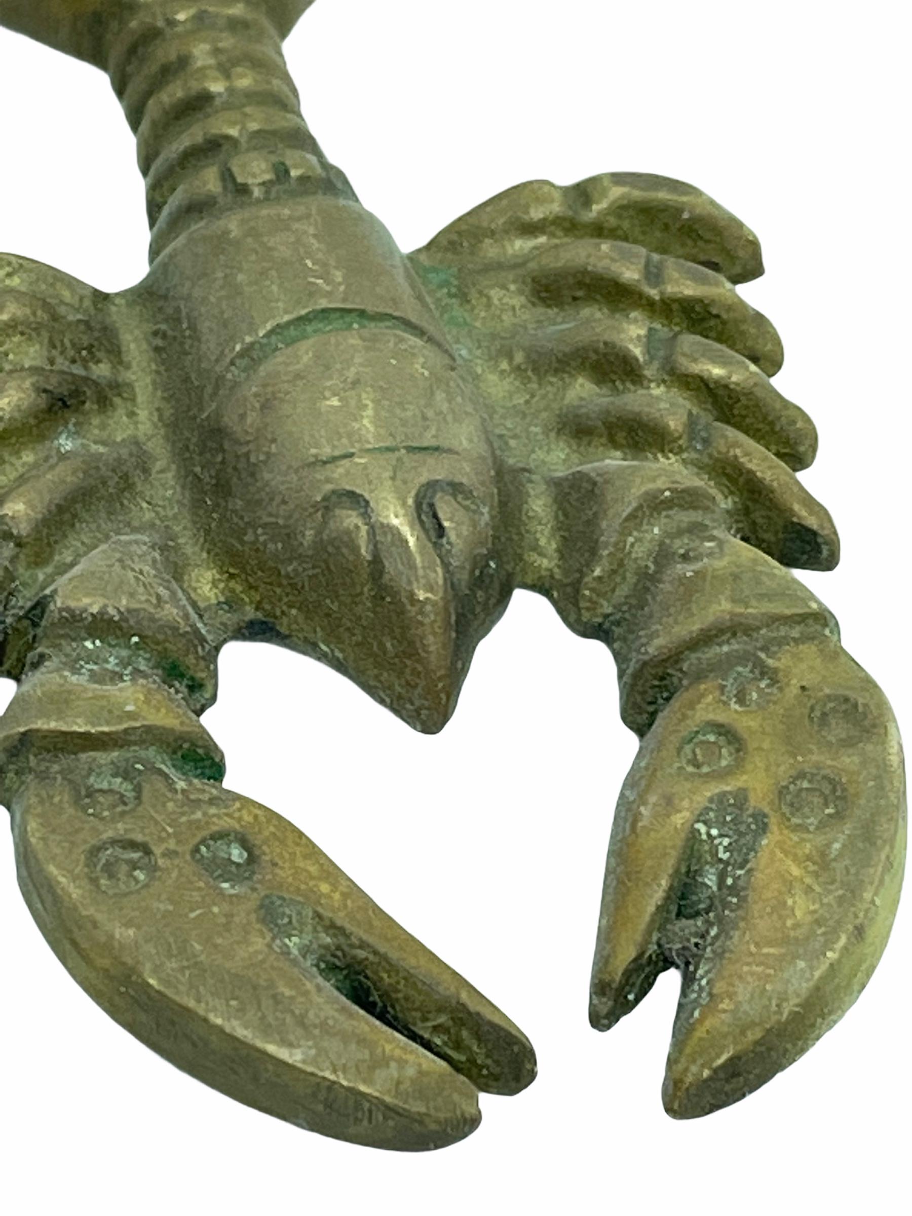 Vintage Bronze Lobster Bottle Opener Mid-Century Modern Metal Breweriana Barware In Good Condition For Sale In Nuernberg, DE