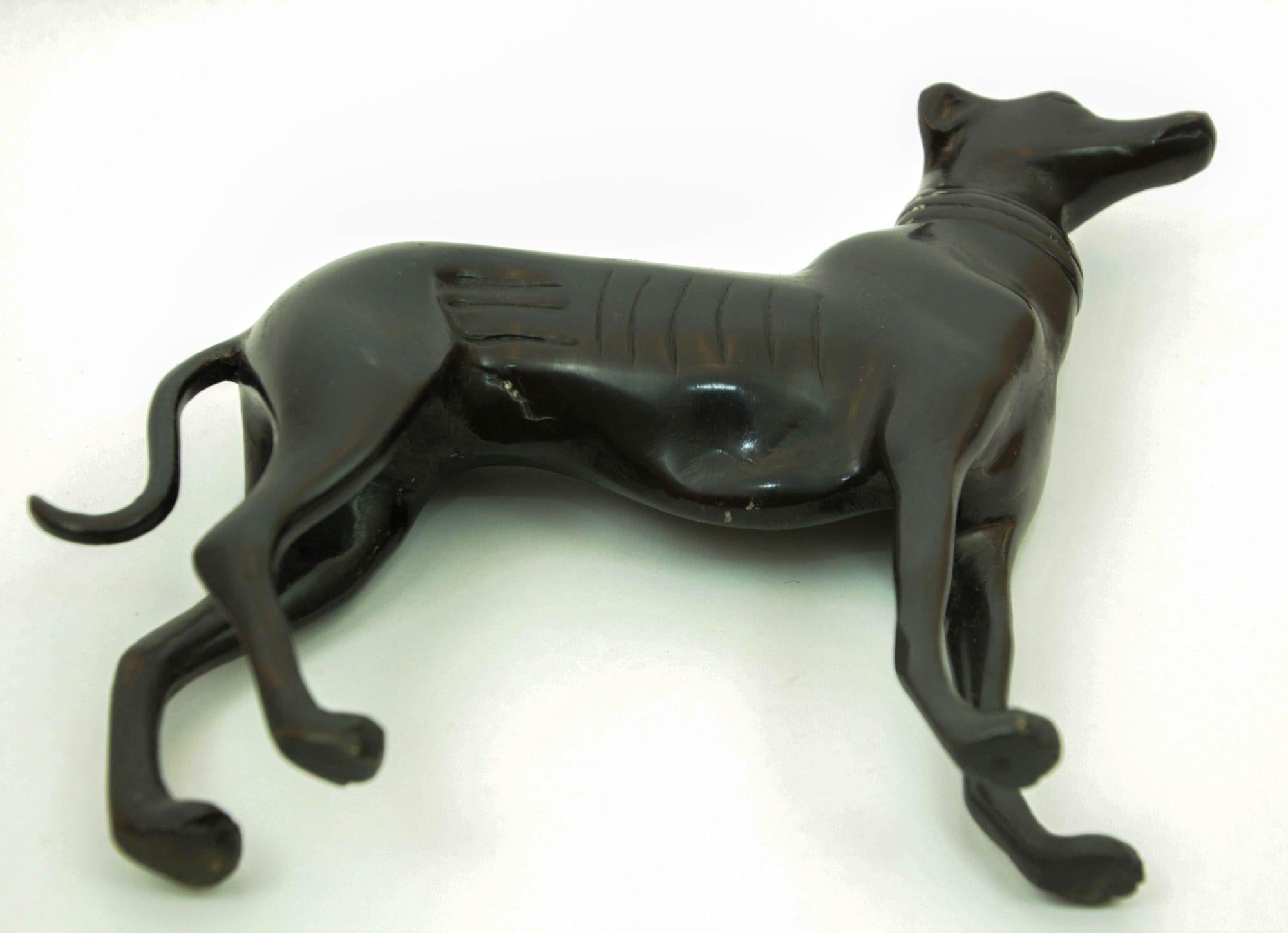 Bronzo Scultura in bronzo vintage in metallo di un cane levriero Whippet Figurina Art Deco in vendita