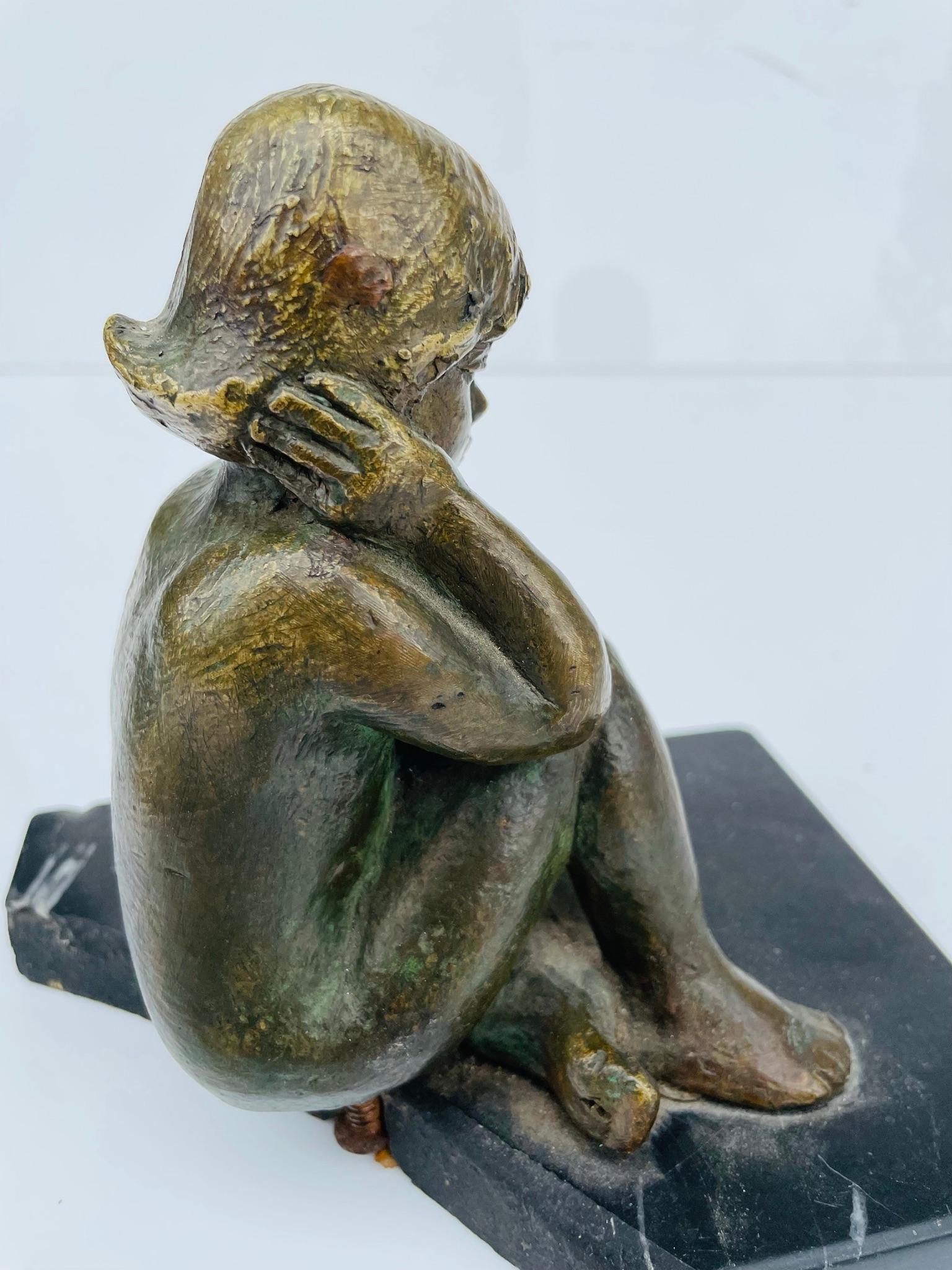 Bronzestatue eines nackten Mädchens im Vintage-Stil im Angebot 4