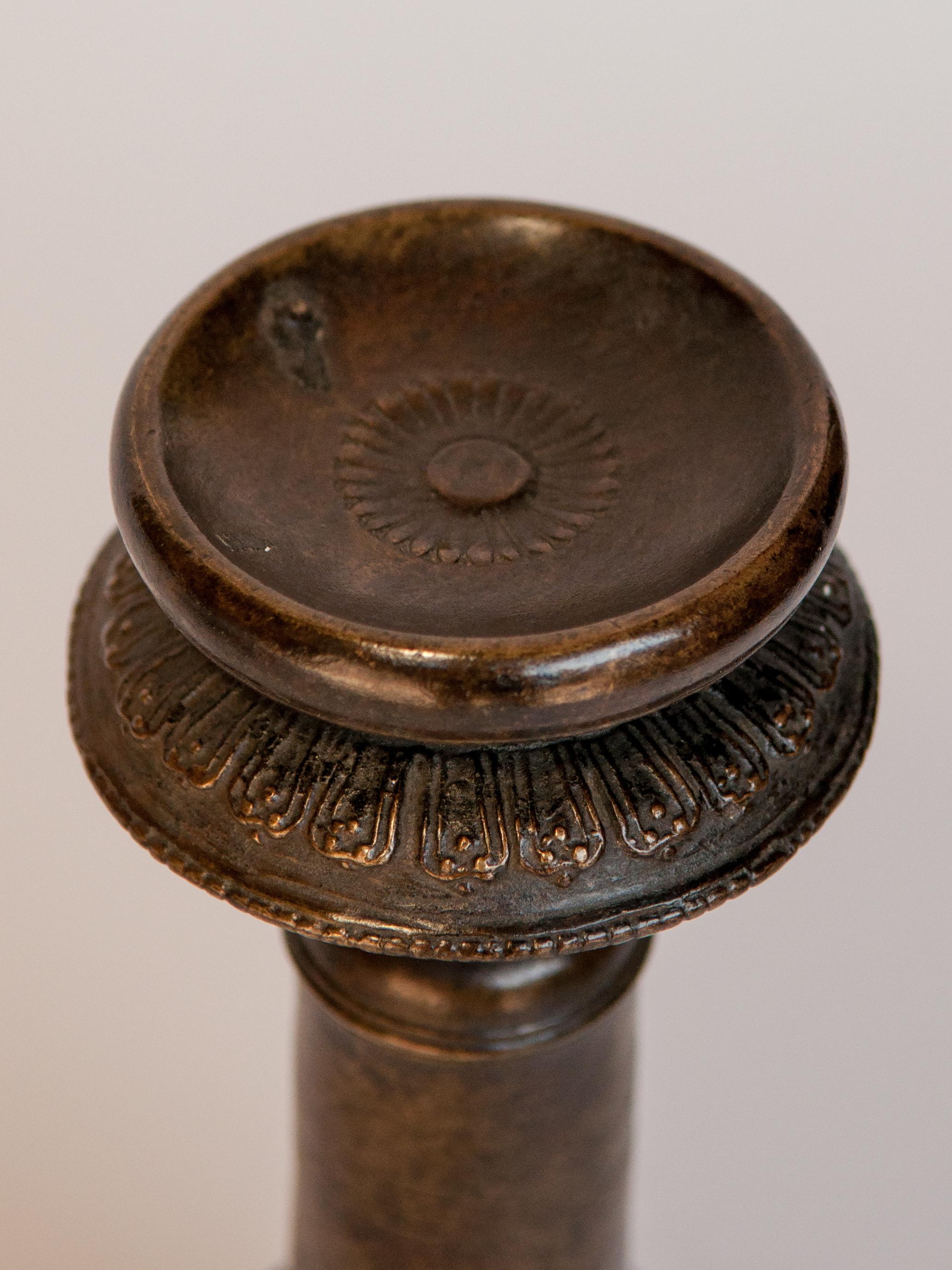 Vintage Bronze Oil Lamp, Newar of Kathmandu Valley, Nepal, Mid-20th Century 1