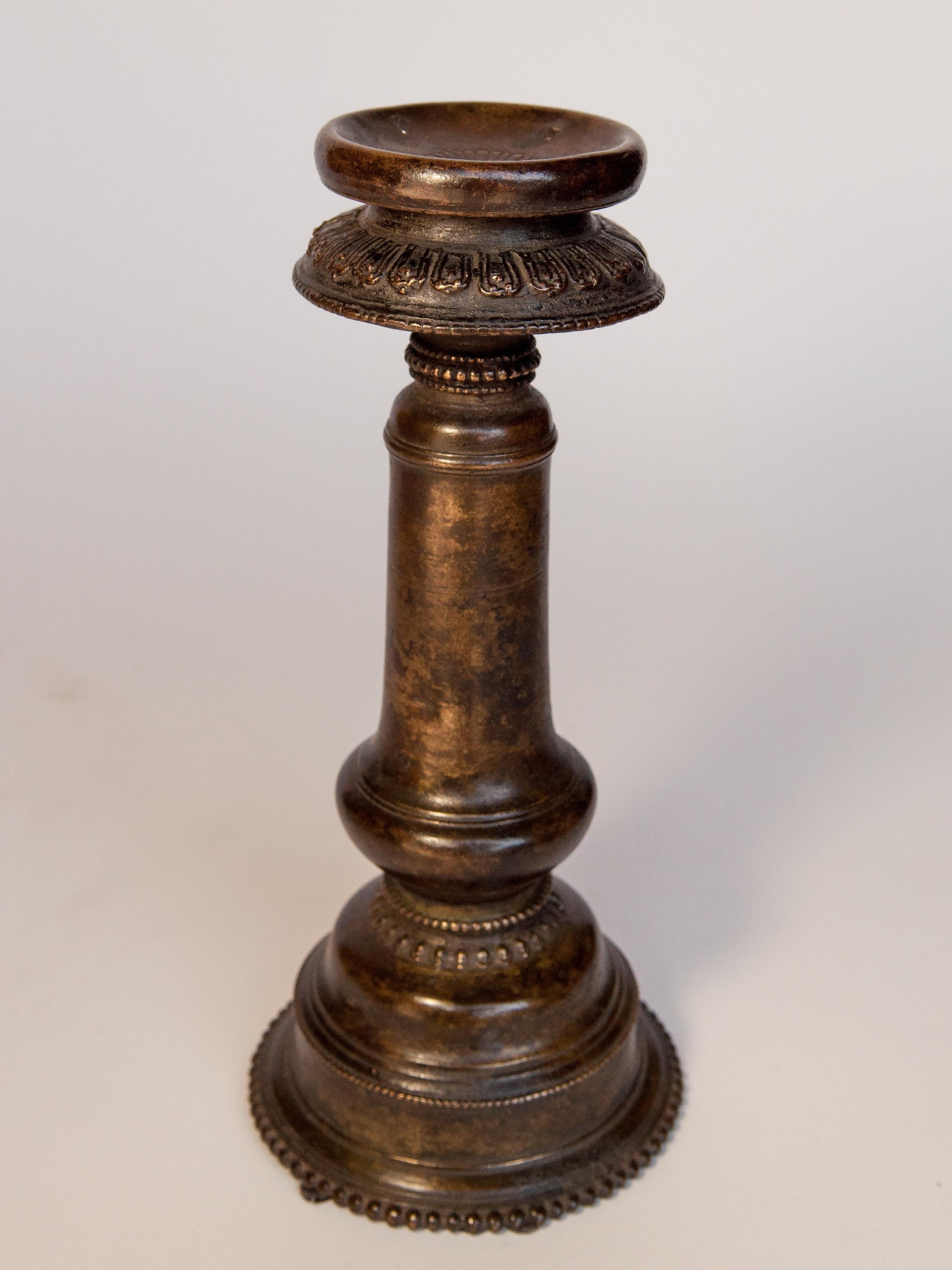 Vintage Bronze Oil Lamp, Newar of Kathmandu Valley, Nepal, Mid-20th Century 9