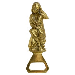 Vintage Bronze ou Brass Lady Bottle Opener Metal Breweriana Barware
