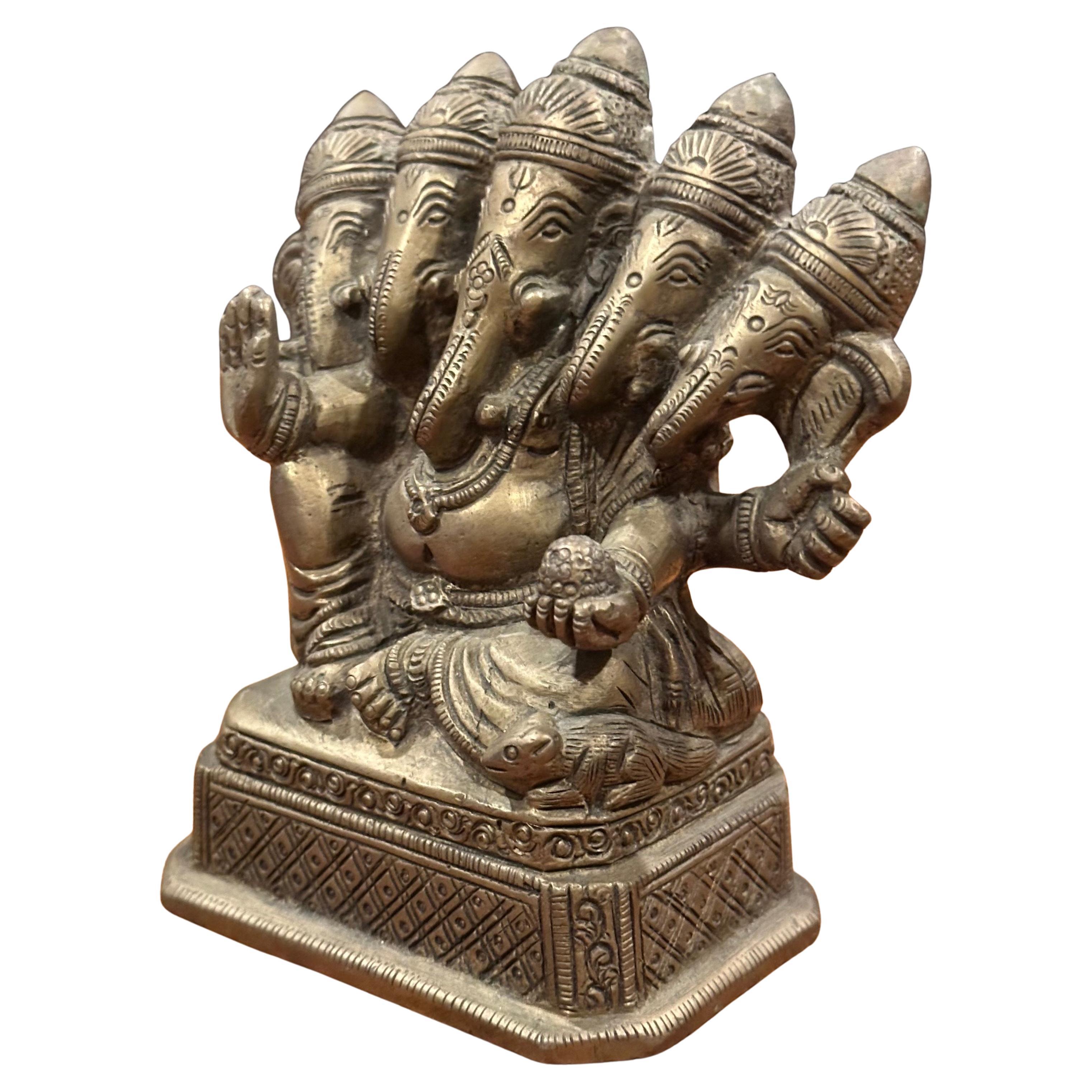 Thailandese Idolo / Scultura Panchmukhi Ganesha in bronzo Hindu a cinque facce, Vintage By in vendita