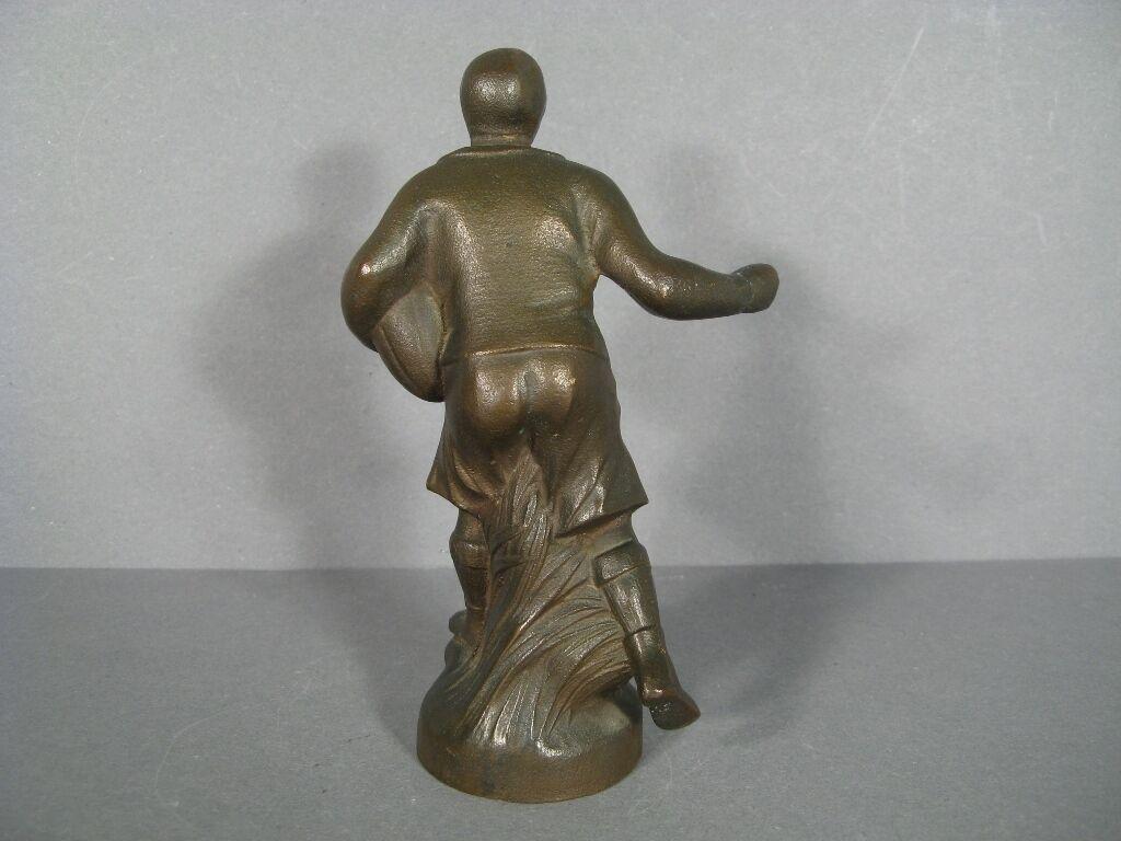 Vintage Bronze Rugby Player Sculpture -1Y71 1