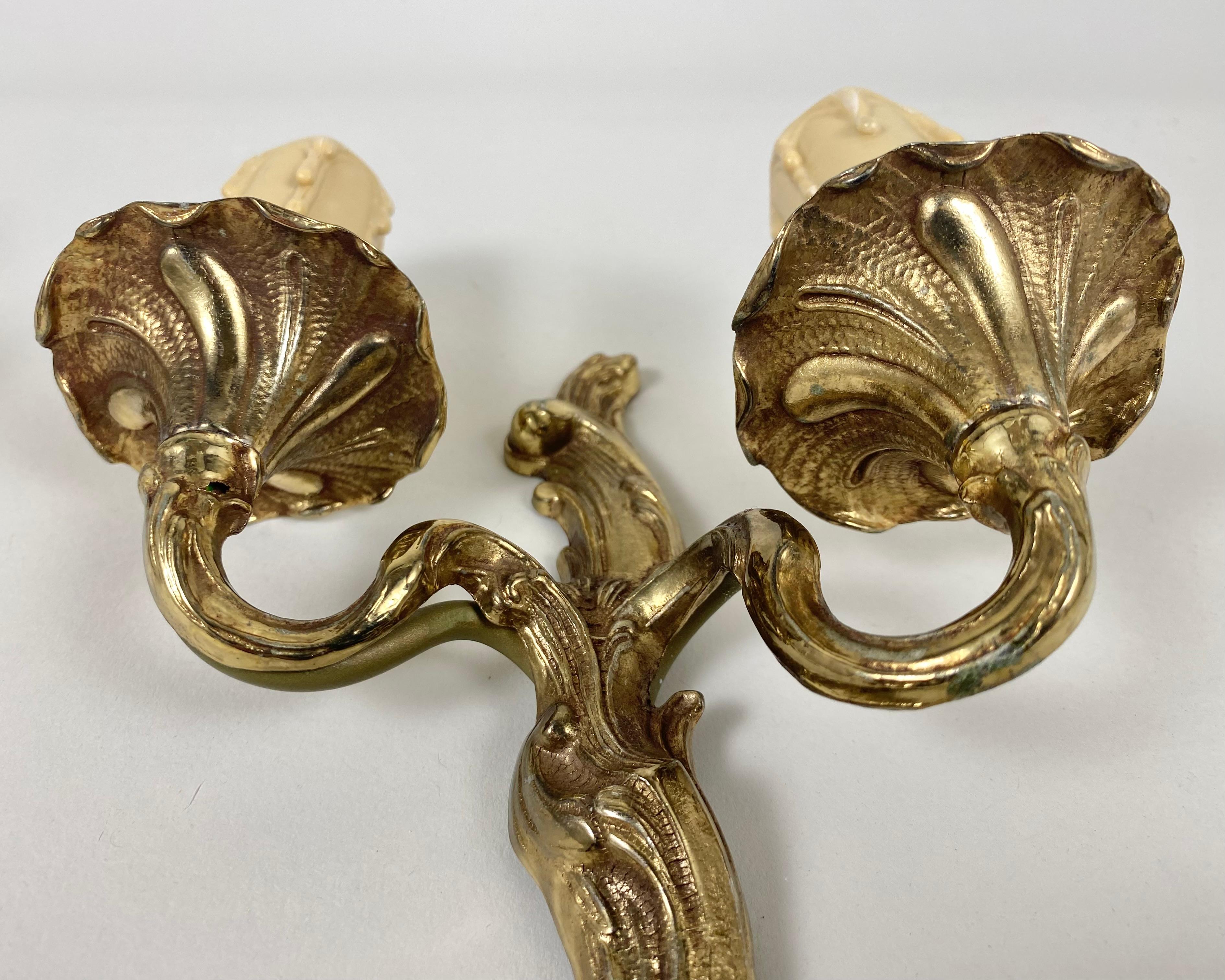 Vintage-Wandleuchter aus Bronze, 2er-Set, massiver, Belgien, 1960er Jahre im Zustand „Hervorragend“ im Angebot in Bastogne, BE