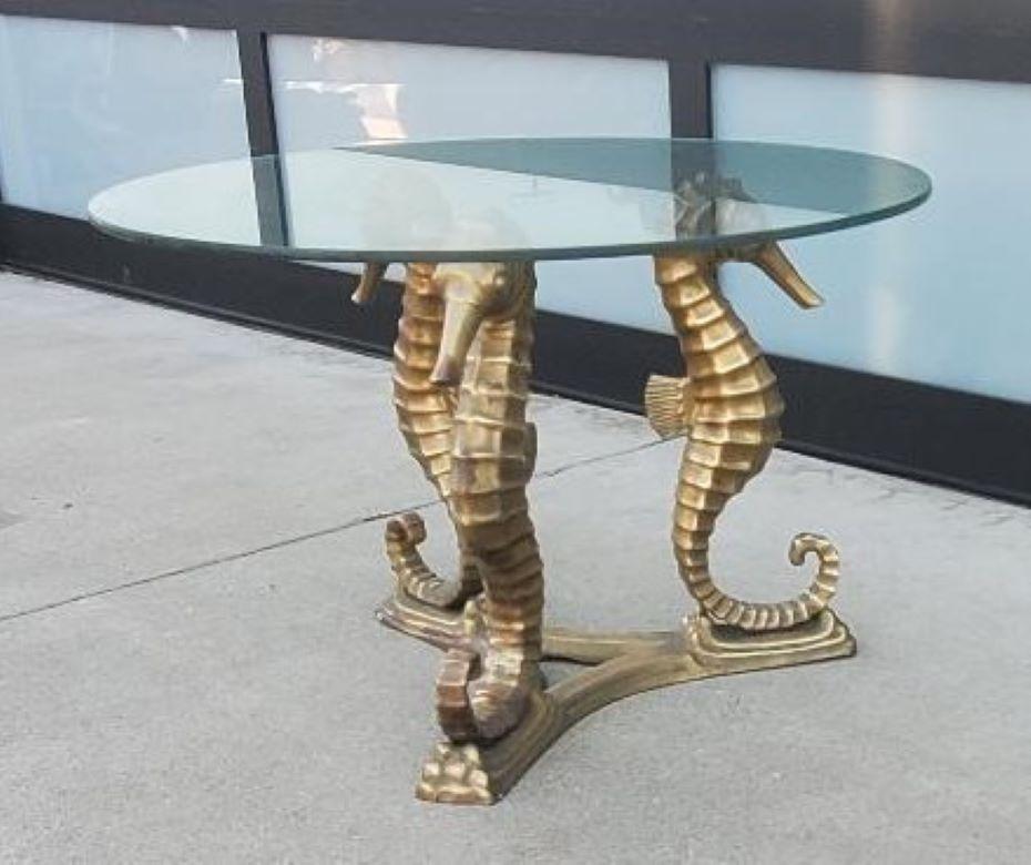 Table basse sculptée en bronze vintage avec plateau en verre d'origine en vente 3