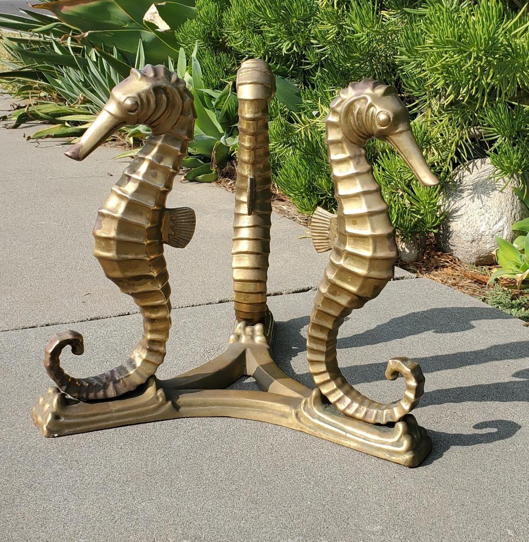 Table basse sculptée en bronze vintage avec plateau en verre d'origine Bon état - En vente à Monrovia, CA