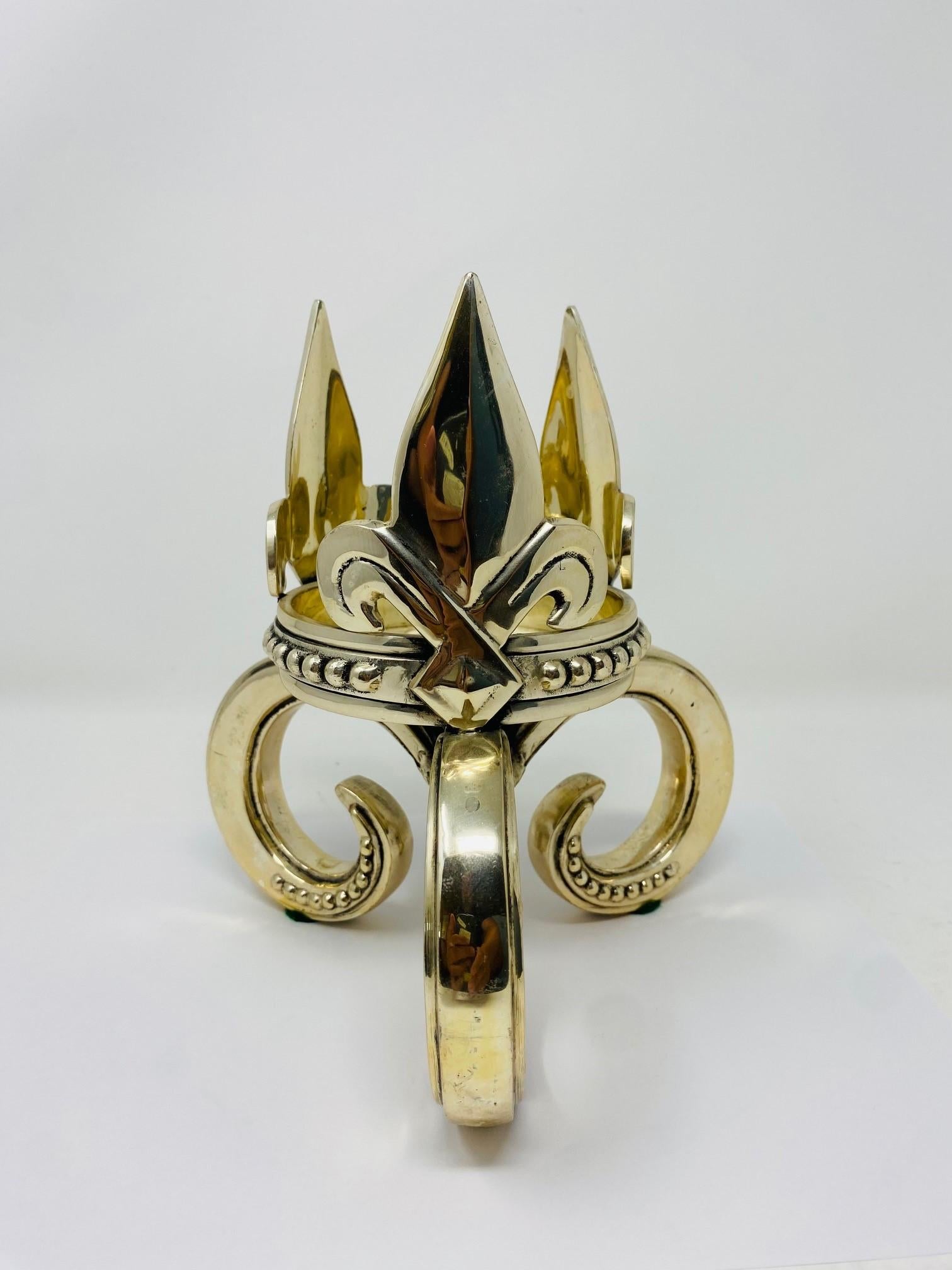 Vintage Bronze Silverplated Fleur de Lis Candle Holder In Good Condition For Sale In San Diego, CA