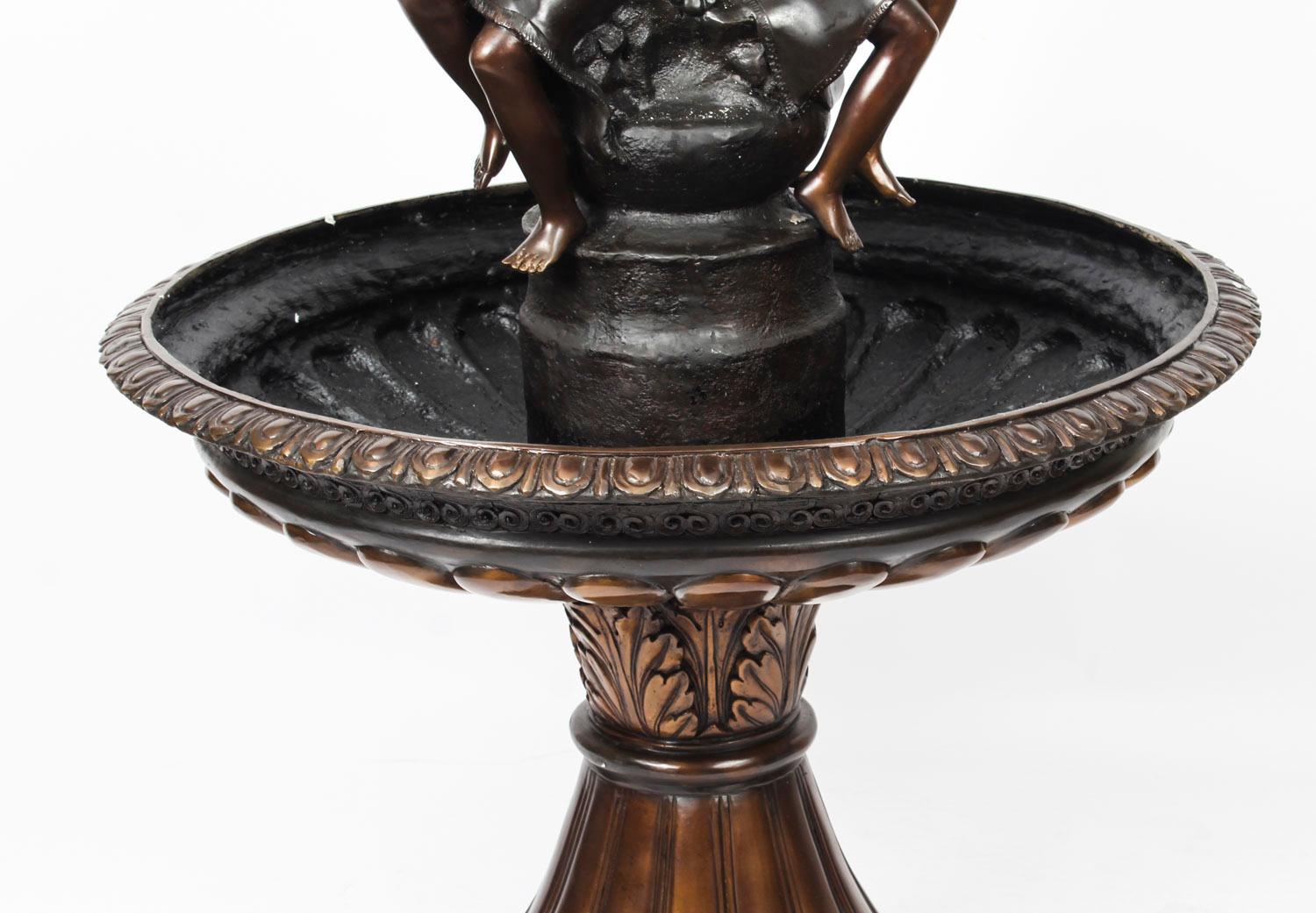 Vintage Bronze Three-Tier Free Standing or Pond Garden Fountain, 20th Century In Good Condition For Sale In London, GB