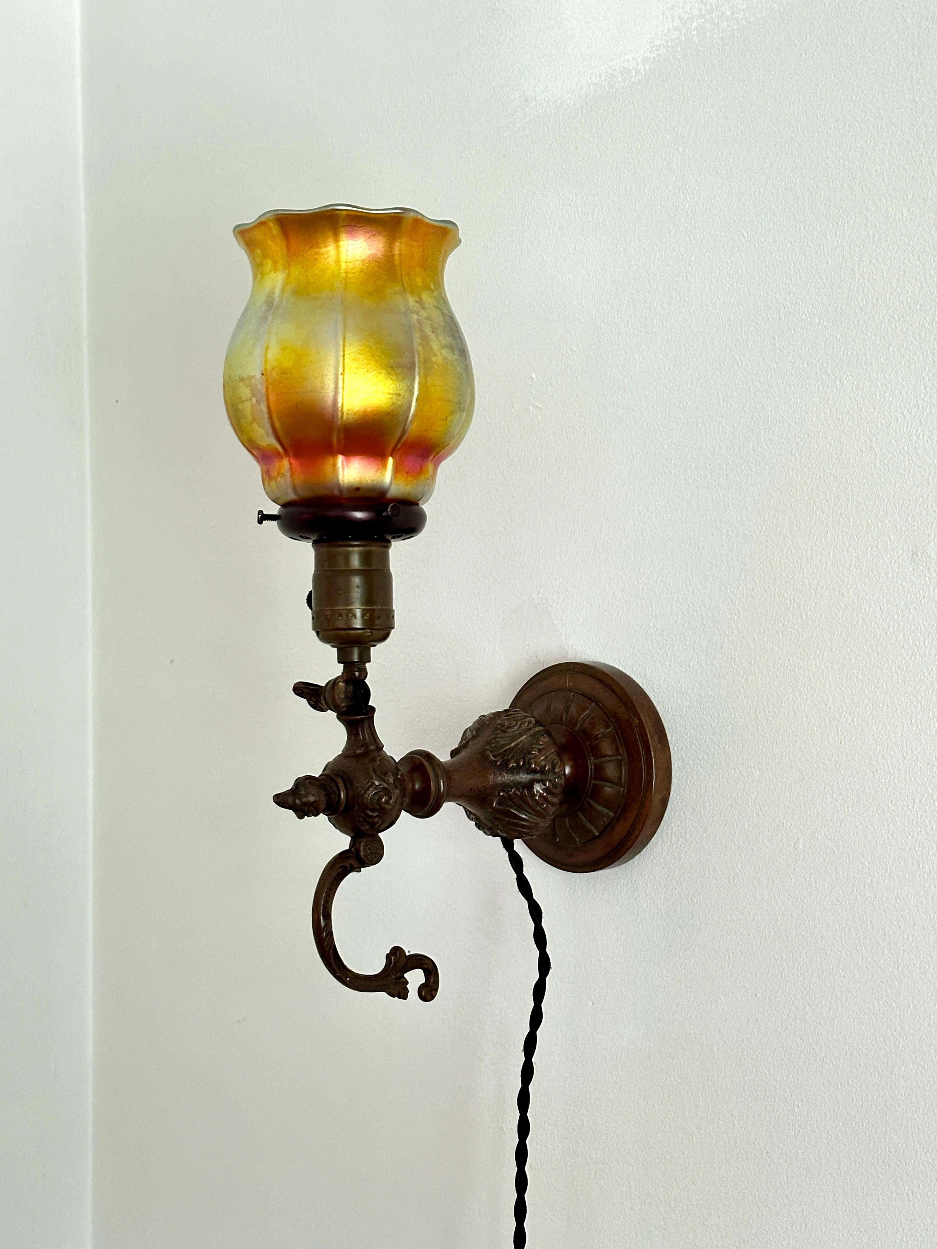 Vintage Bronze Tiffany Style Table / Wall Lamp With Steuben Shade For Sale 9