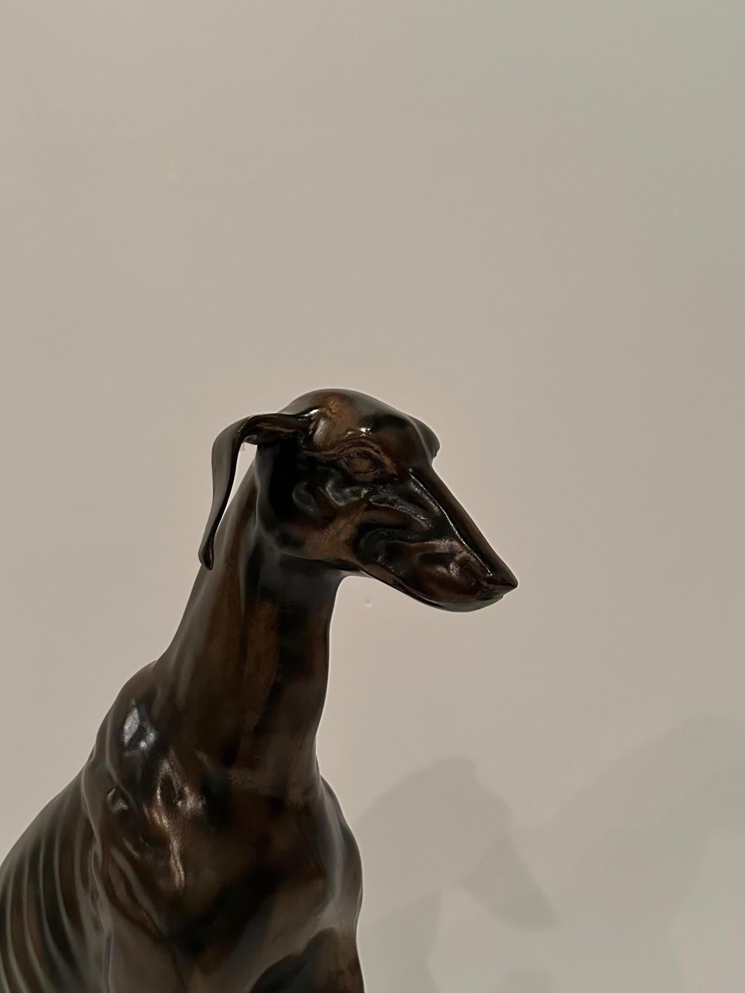 Scultura di cane Whippet in bronzo vintage in vendita 4