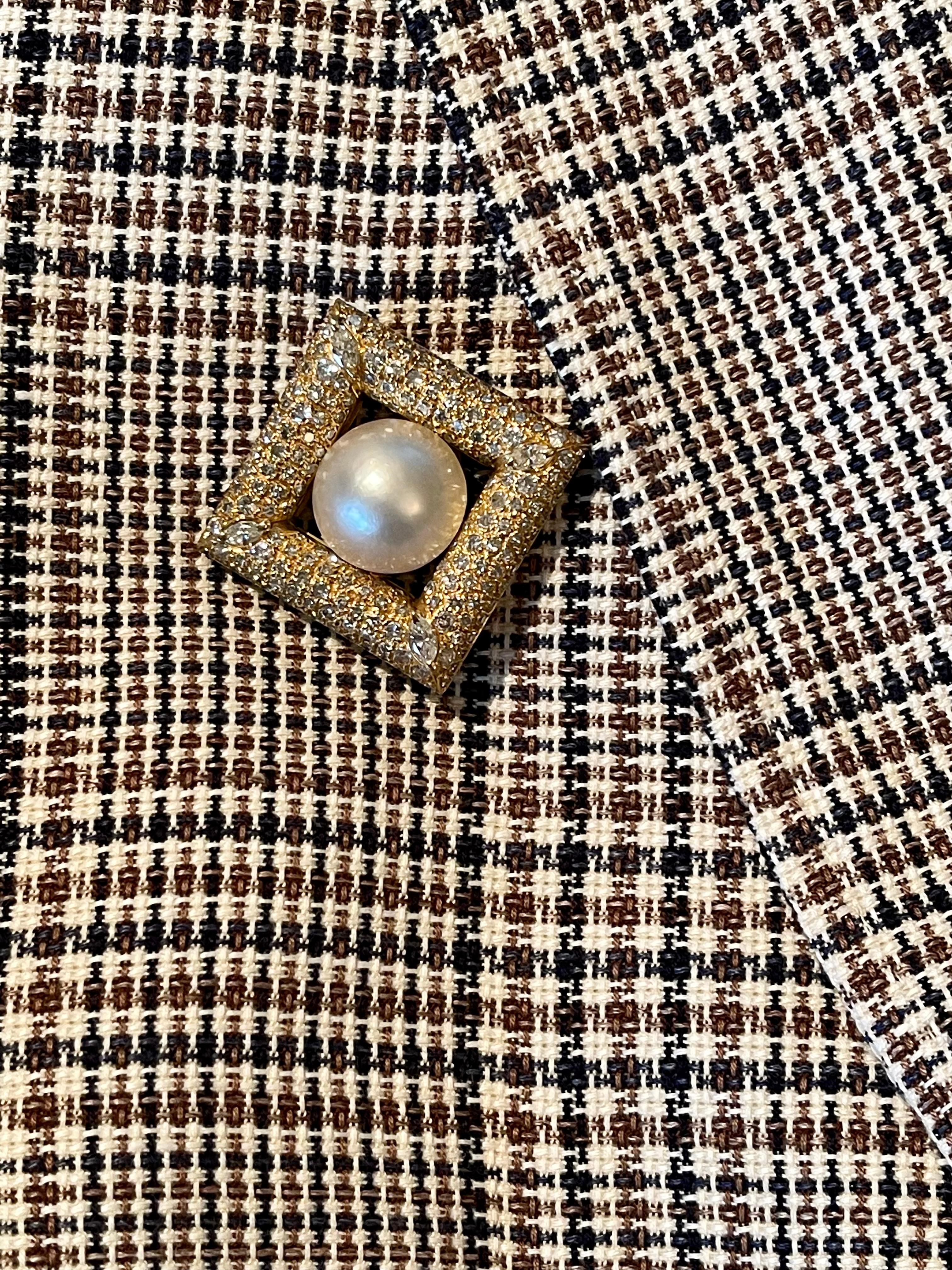 Vintage Brooch 18 K Yellow Gold Diamonds Mabe Pearl For Sale 6